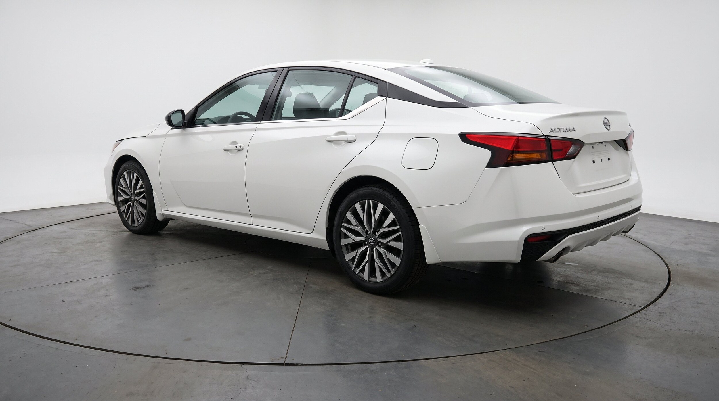 Thumbnail: 2026 Nissan Altima - 6