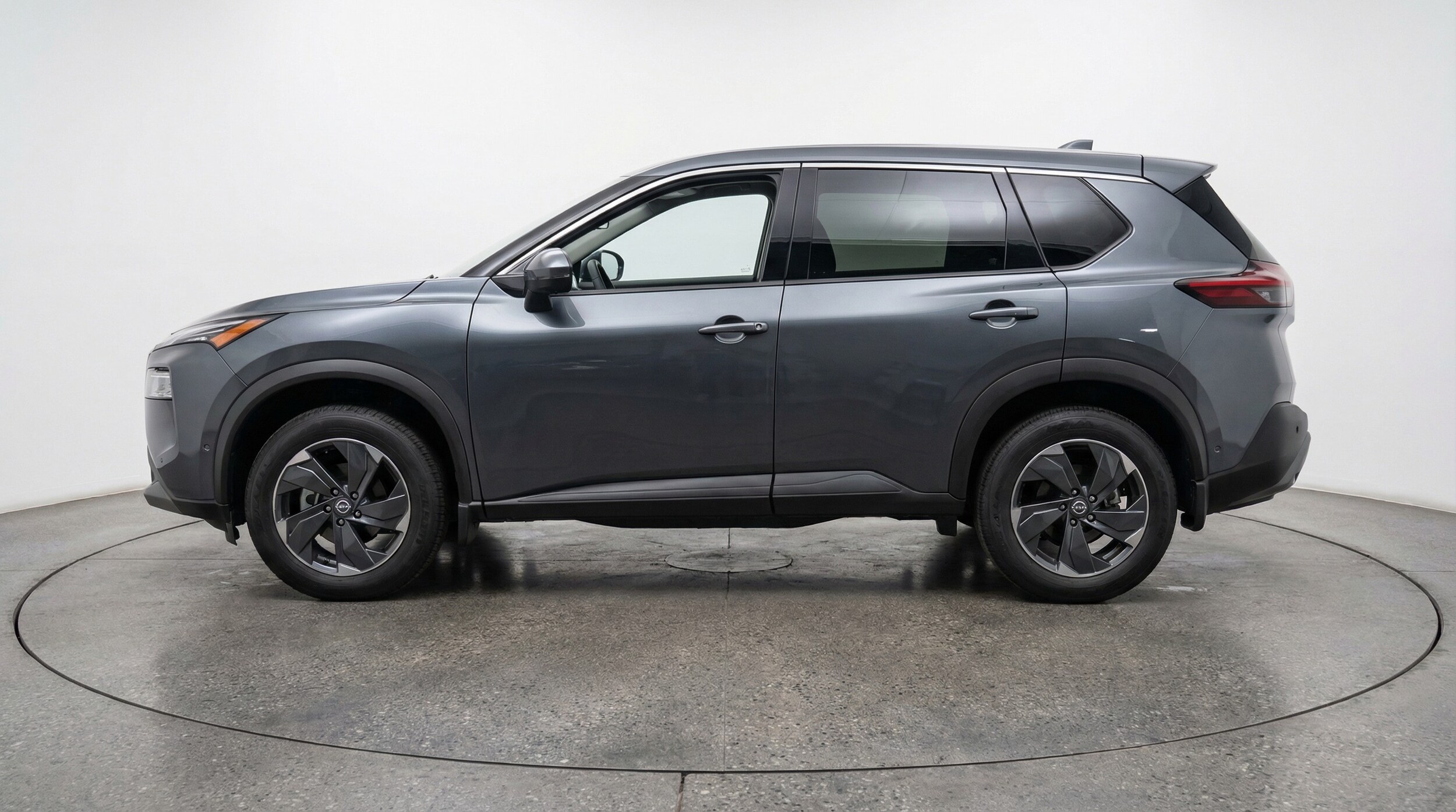 Thumbnail: 2025 Nissan Rogue - 4