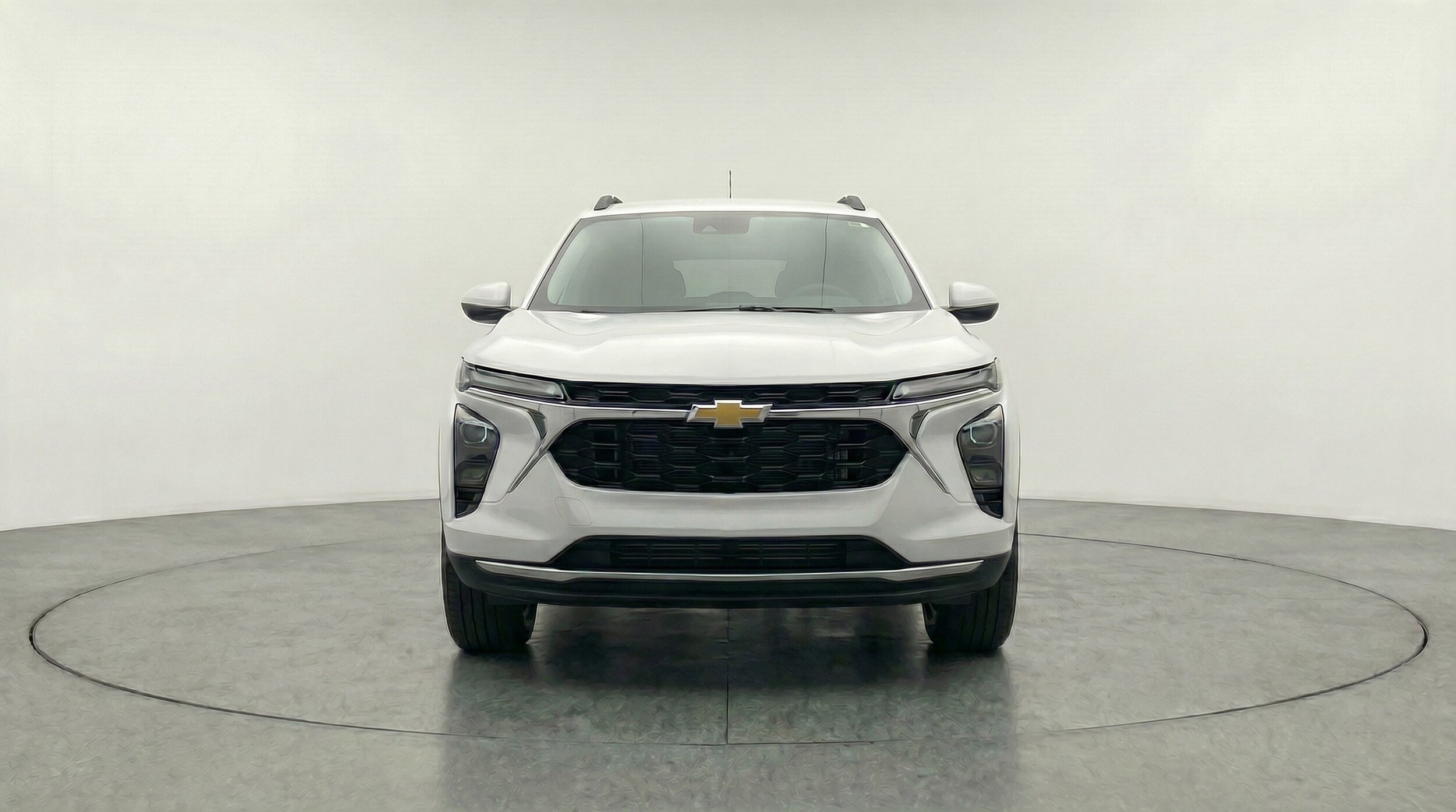 Thumbnail: 2025 Chevrolet Trax - 2
