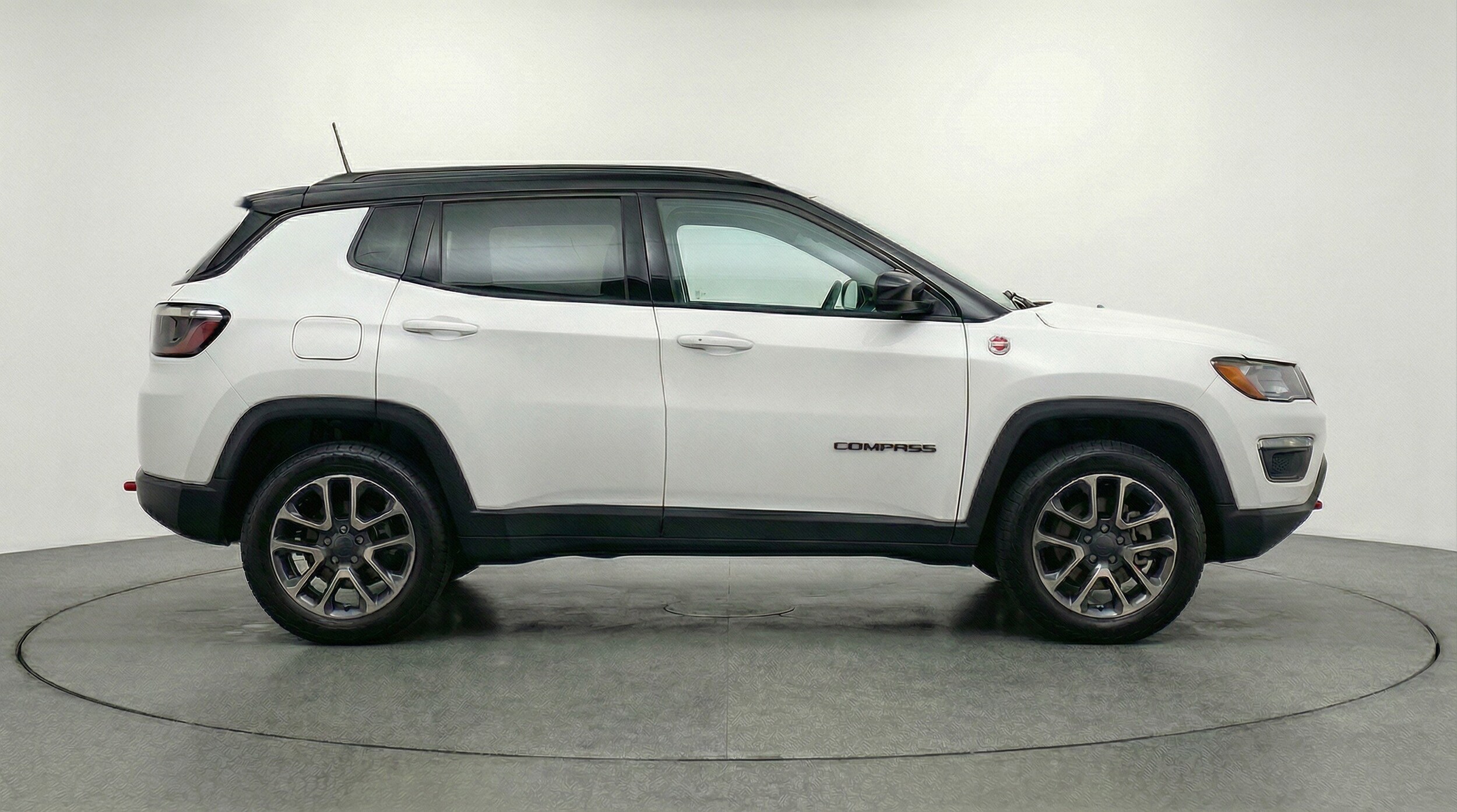 Thumbnail: 2025 Jeep Compass - 11