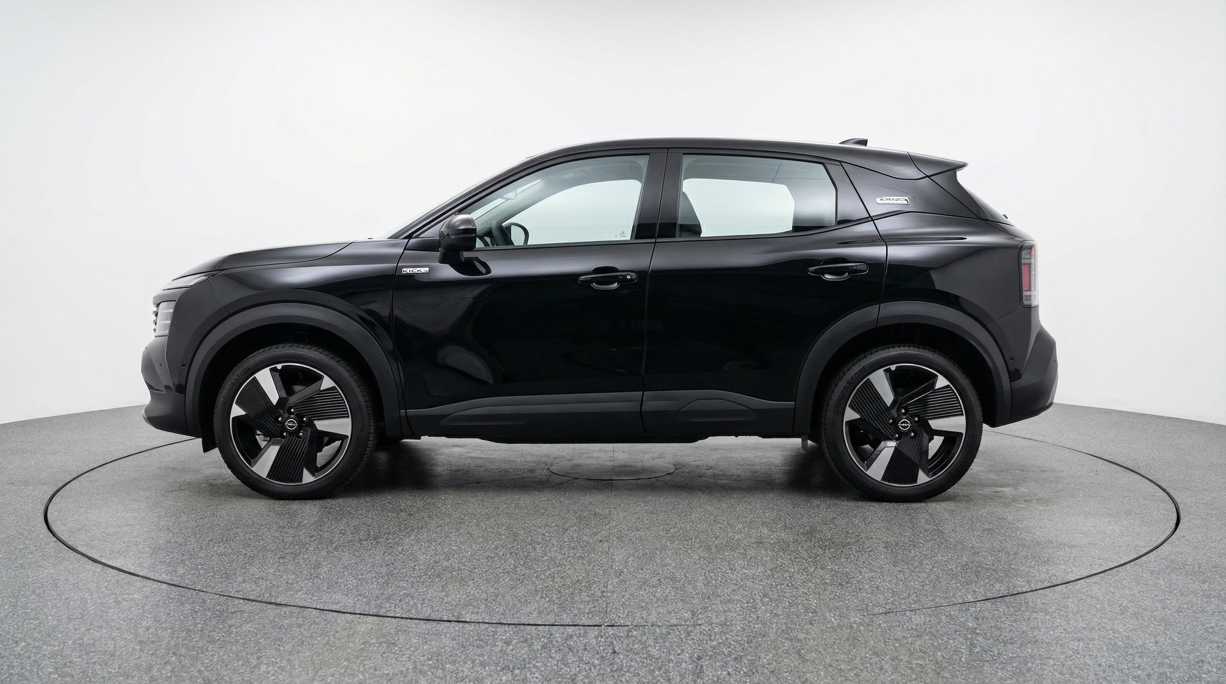 Thumbnail: 2026 Nissan Kicks - 5