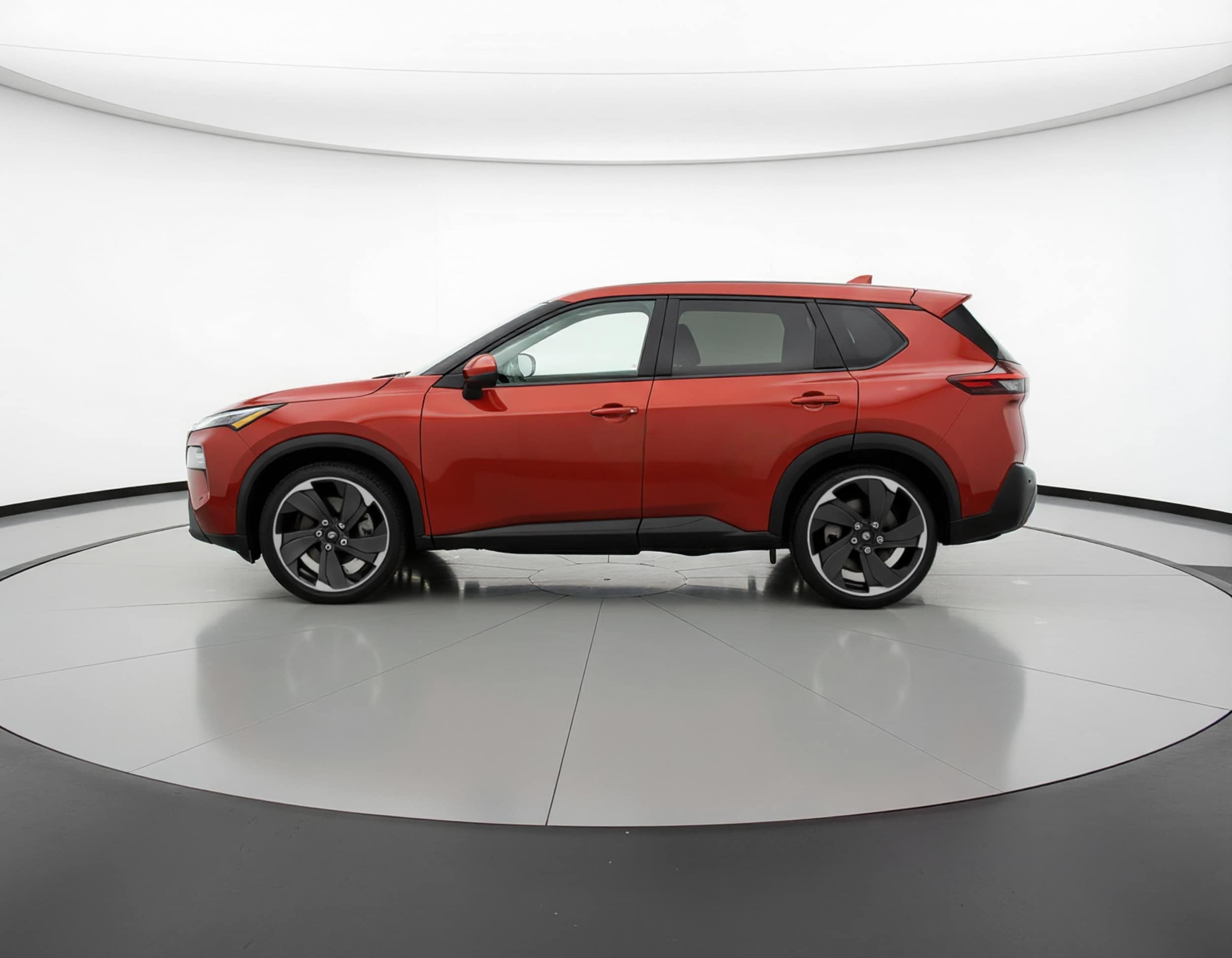 Thumbnail: 2025 Nissan Rogue - 4