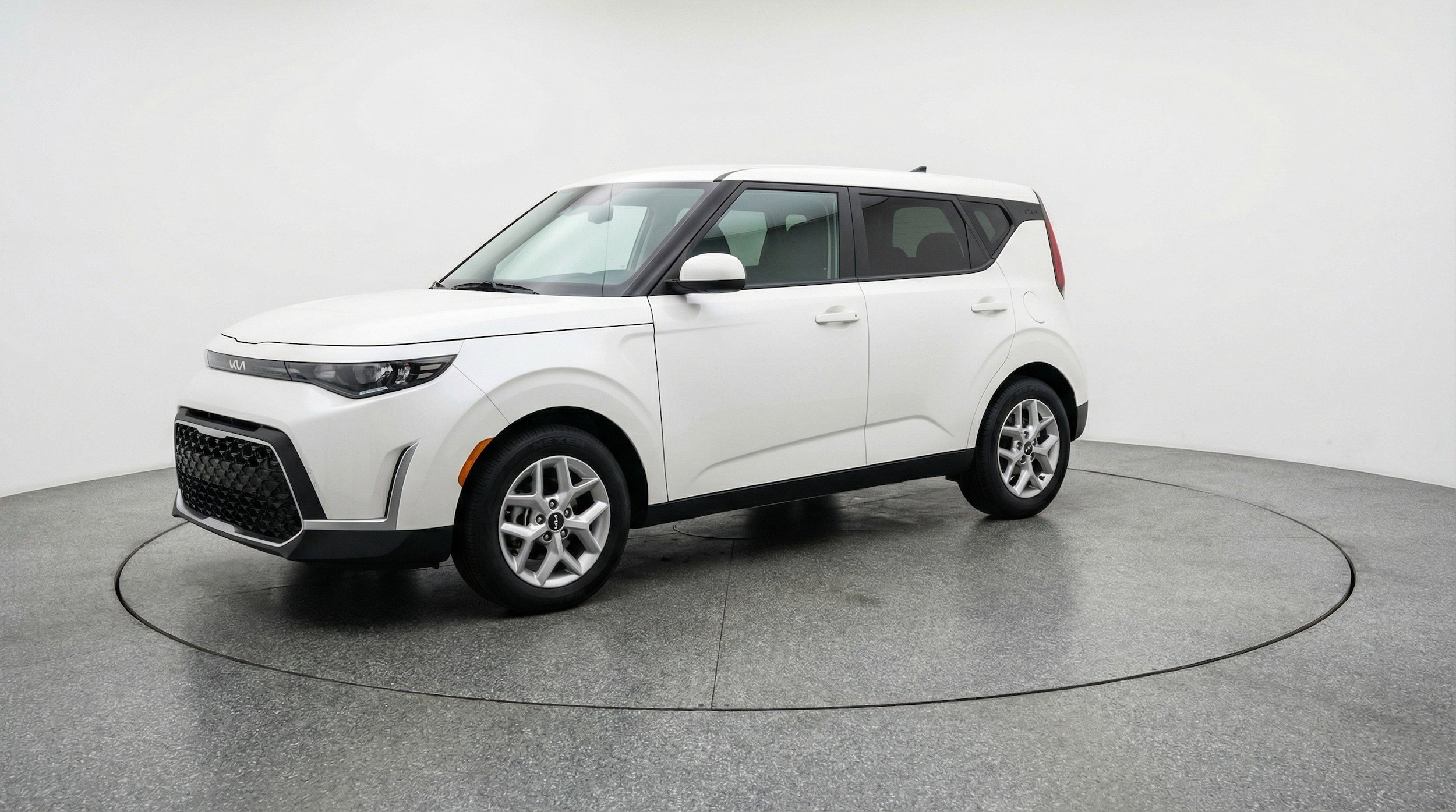 Thumbnail: 2025 Kia Soul - 3