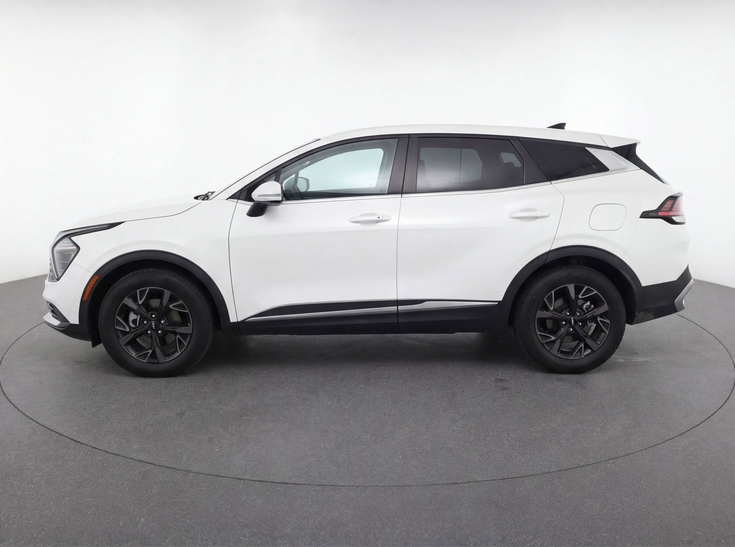 Thumbnail: 2025 Kia Sportage - 5