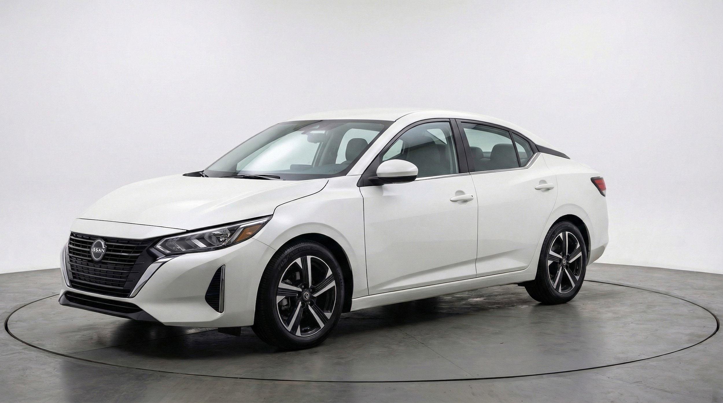 Thumbnail: 2025 Nissan Sentra - 3