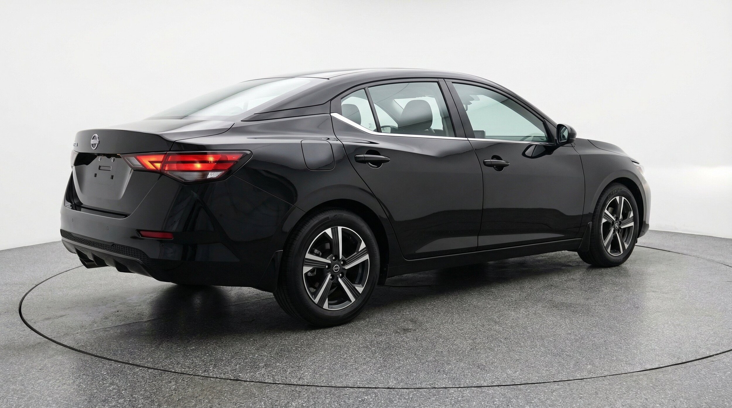 Thumbnail: 2025 Nissan Sentra - 9