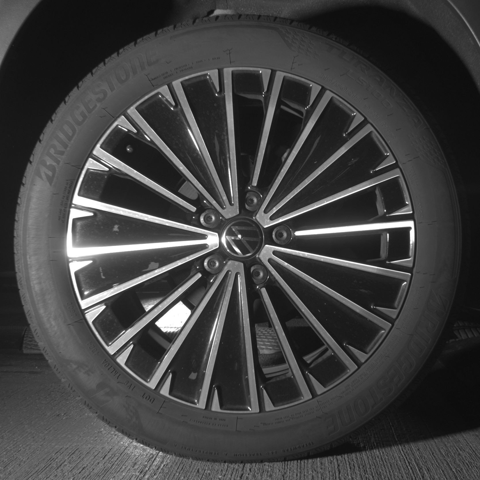 Thumbnail: 2025 Volkswagen Taos - 15