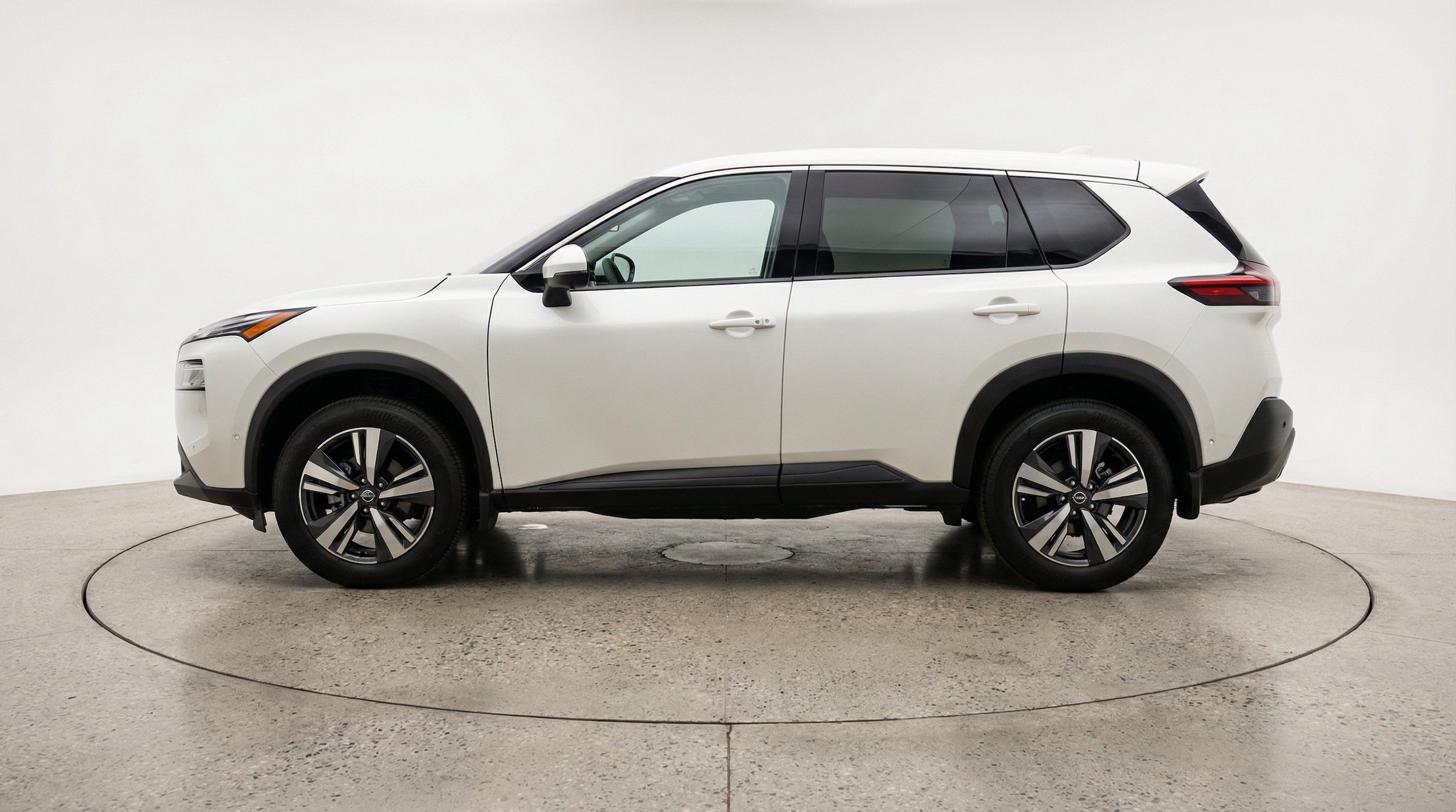 Thumbnail: 2026 Nissan Rogue - 5