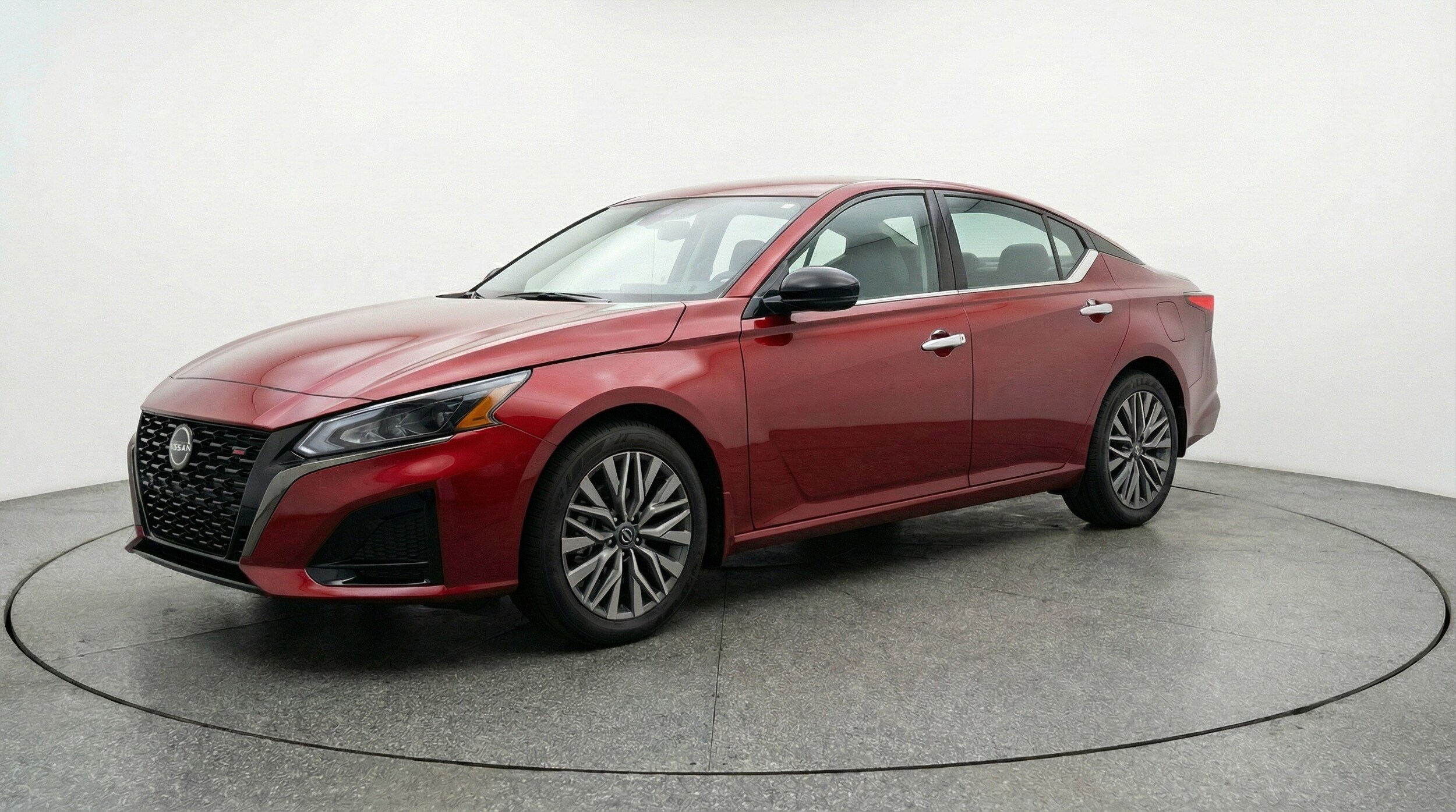 Thumbnail: 2025 Nissan Altima - 3
