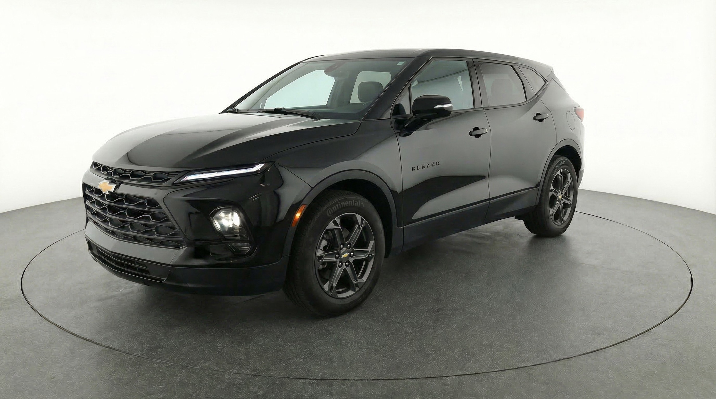 Thumbnail: 2025 Chevrolet Blazer - 3