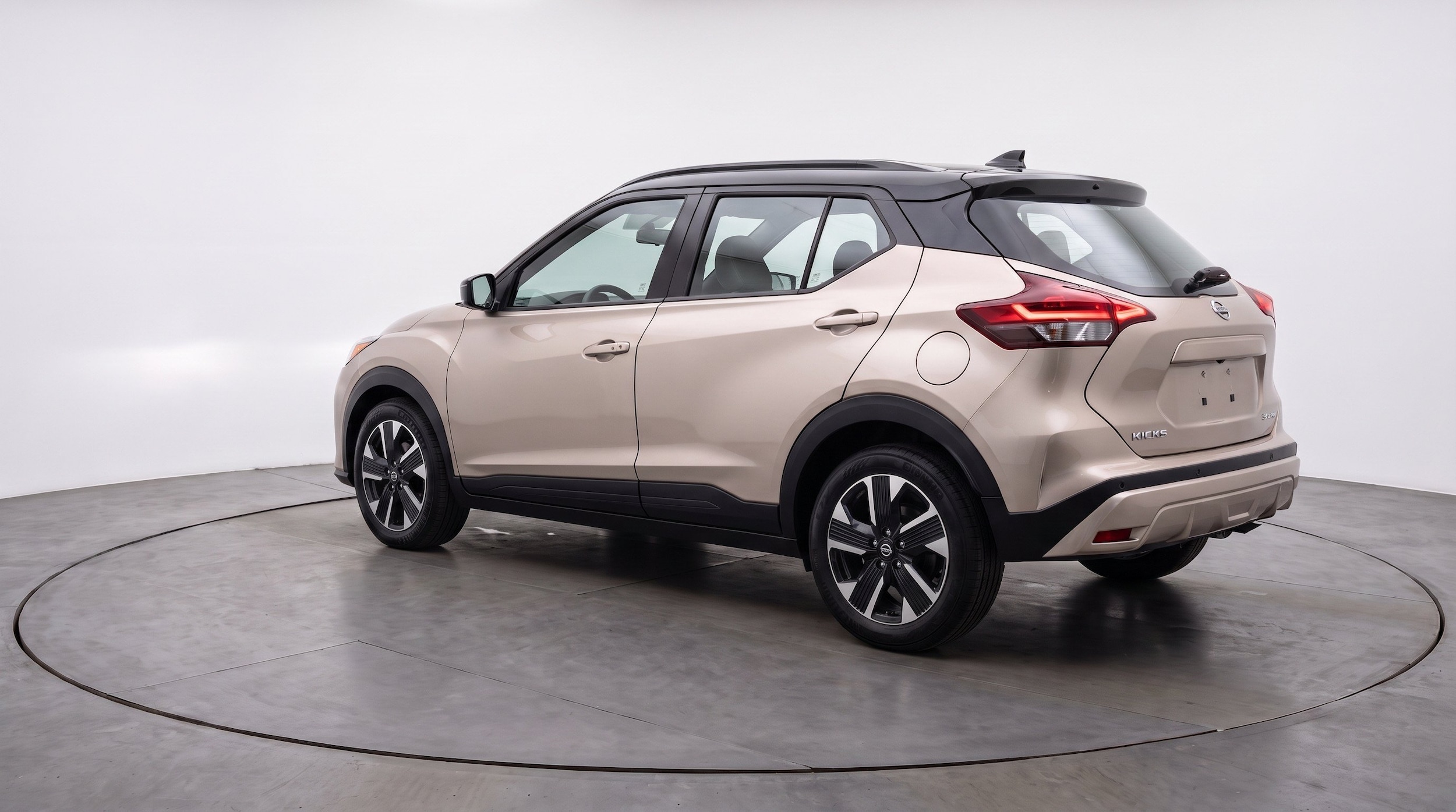 Thumbnail: 2026 Nissan Kicks - 6