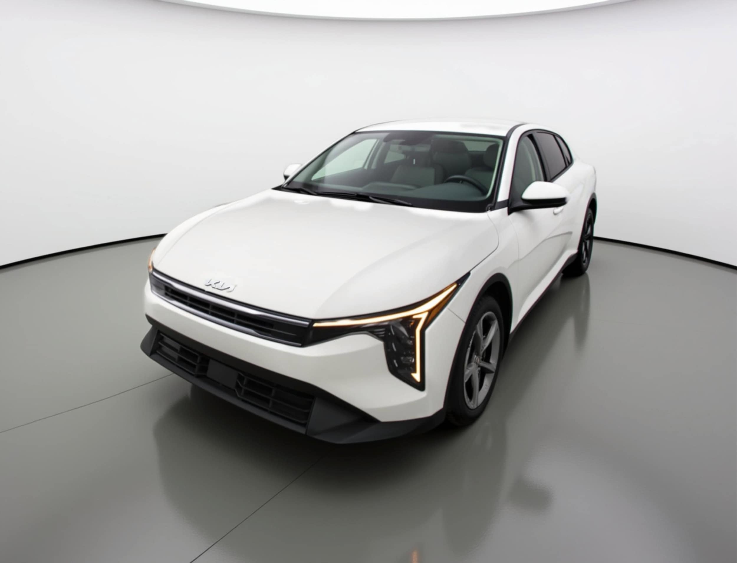 Thumbnail: 2025 Kia K4 - 3