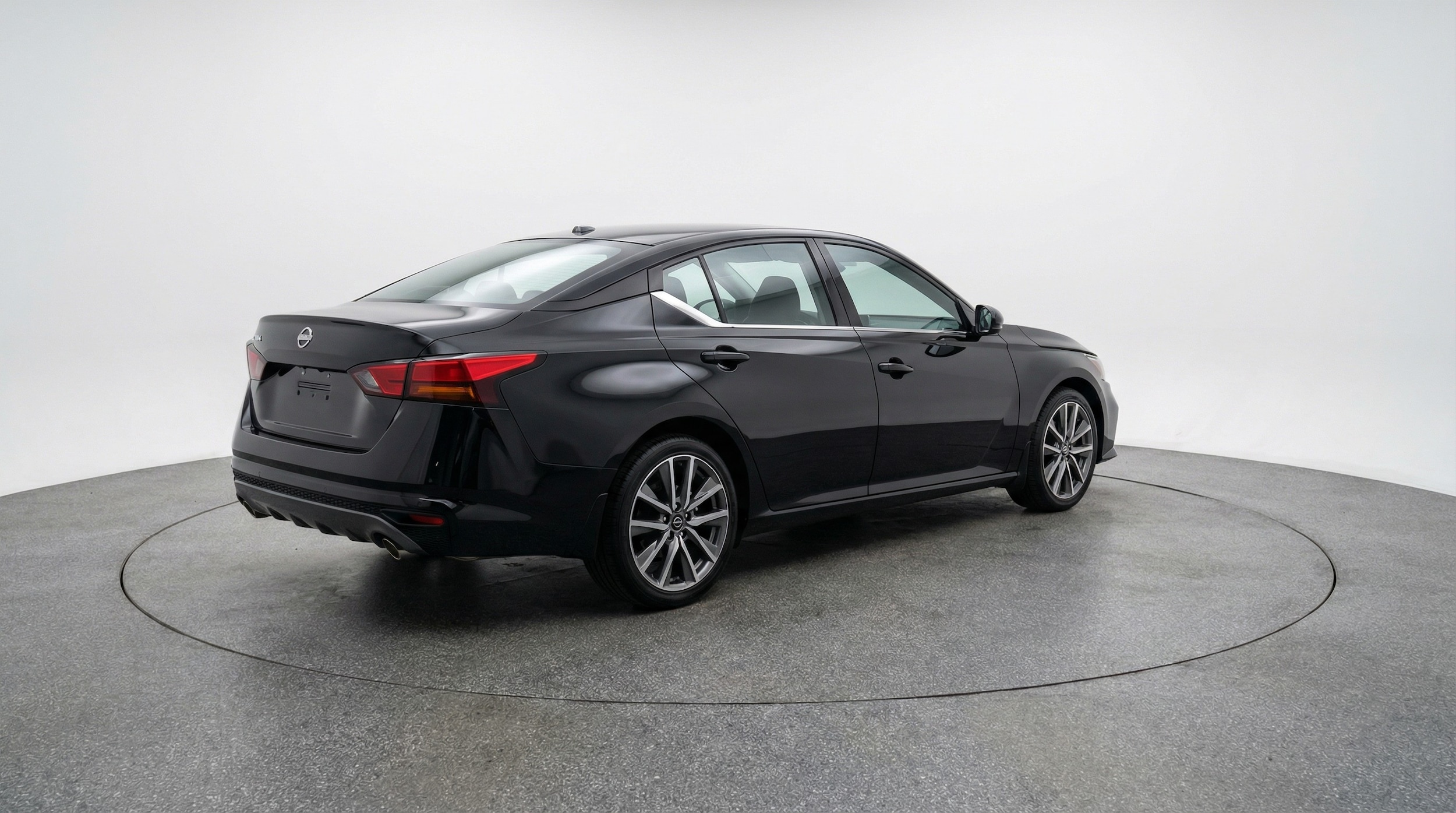 Thumbnail: 2025 Nissan Altima - 7