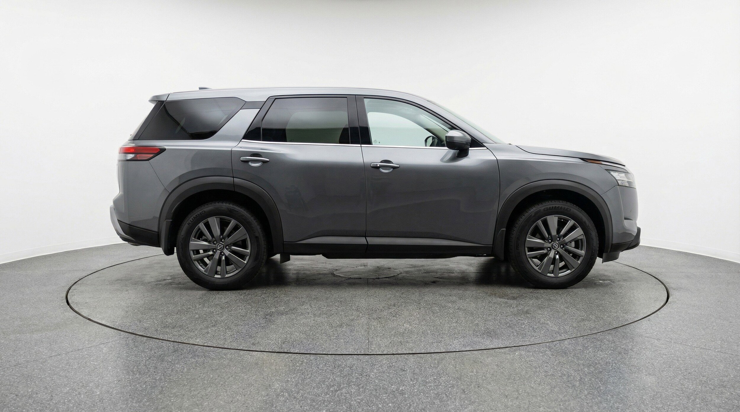 Thumbnail: 2025 Nissan Pathfinder - 11