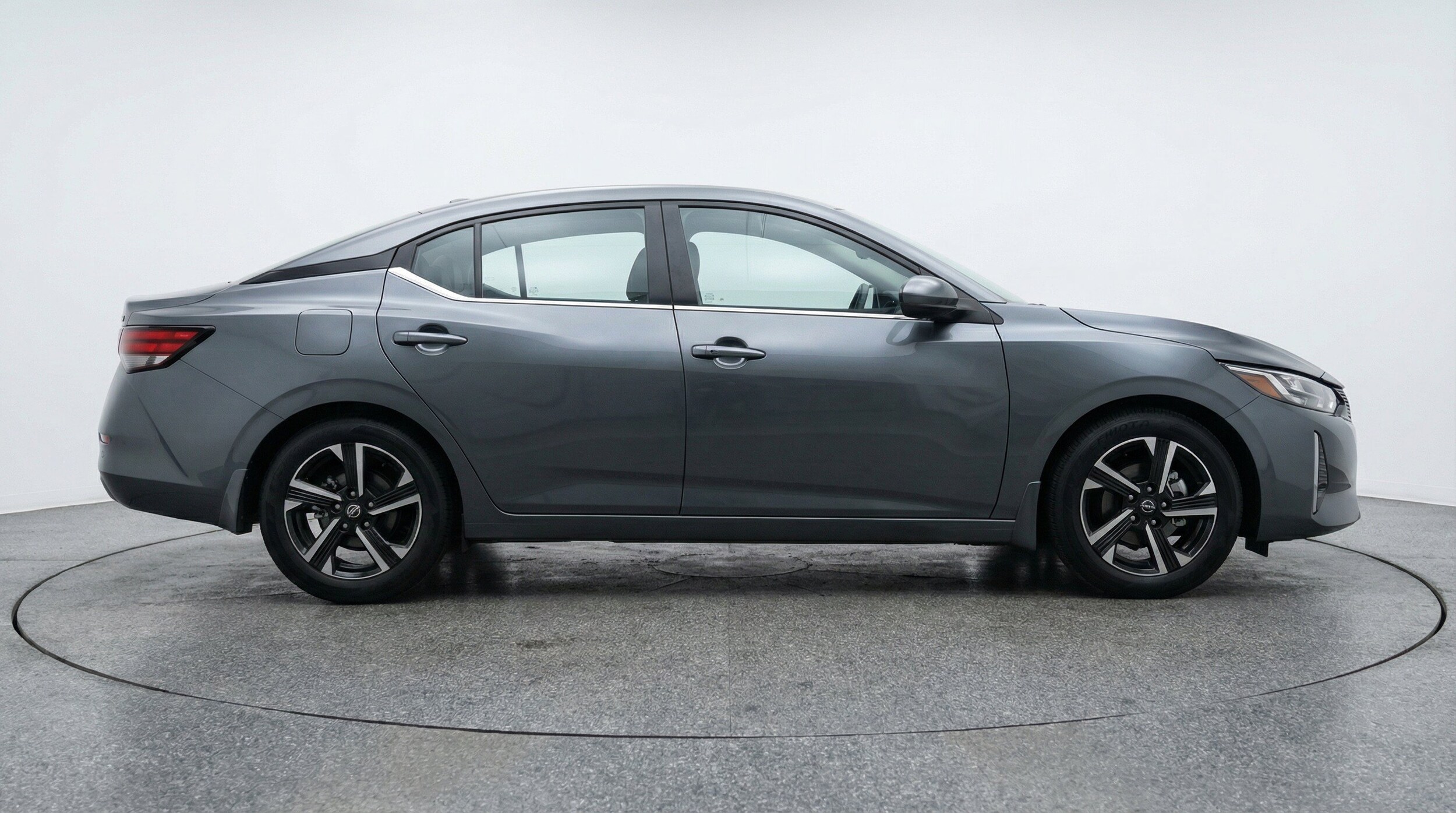 Thumbnail: 2025 Nissan Sentra - 11