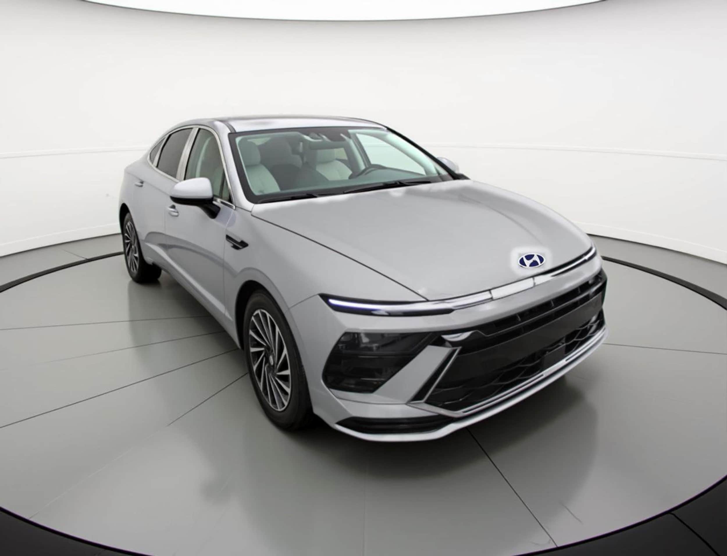 Thumbnail: 2025 Hyundai Sonata - 1