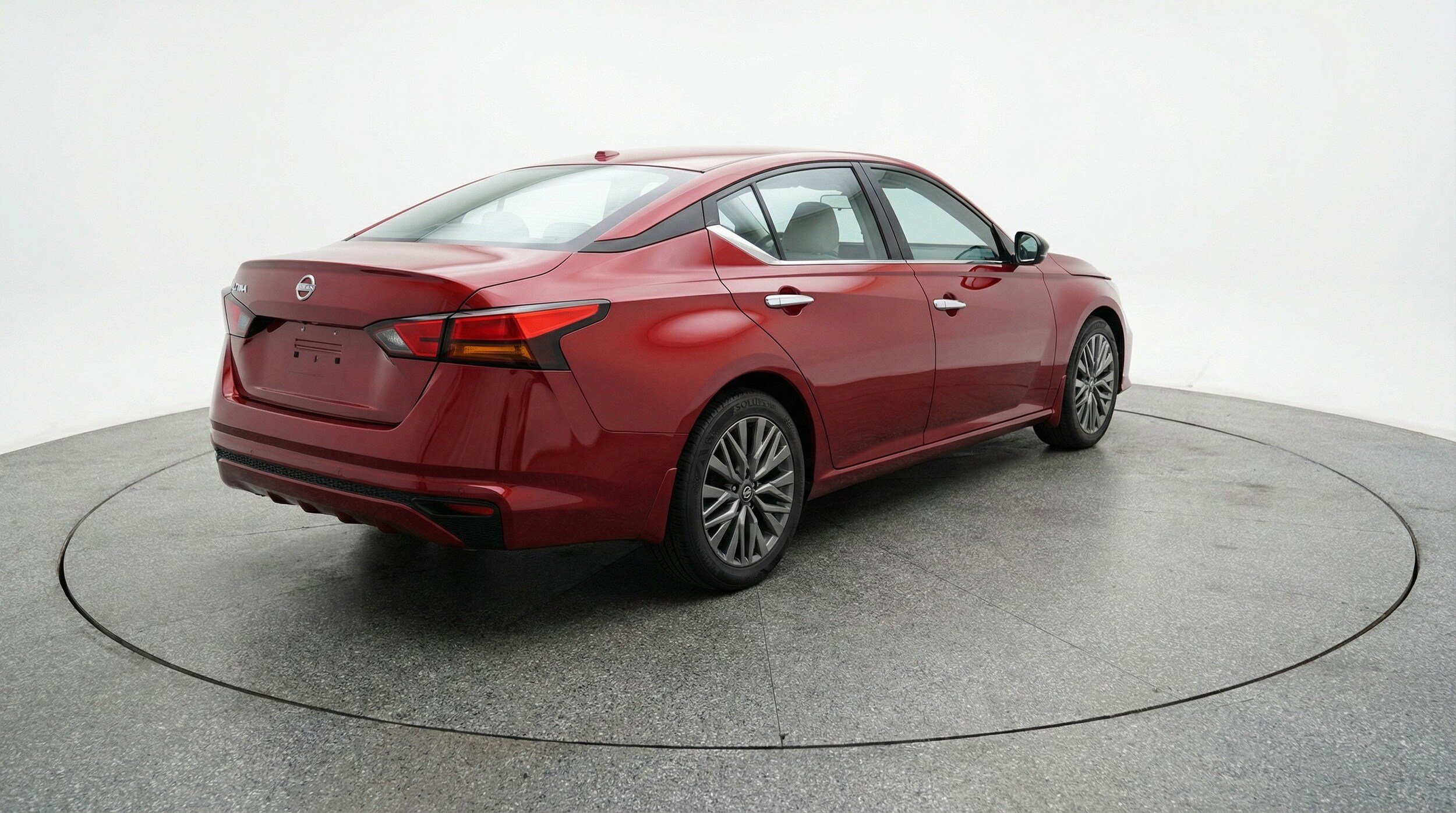 Thumbnail: 2025 Nissan Altima - 9