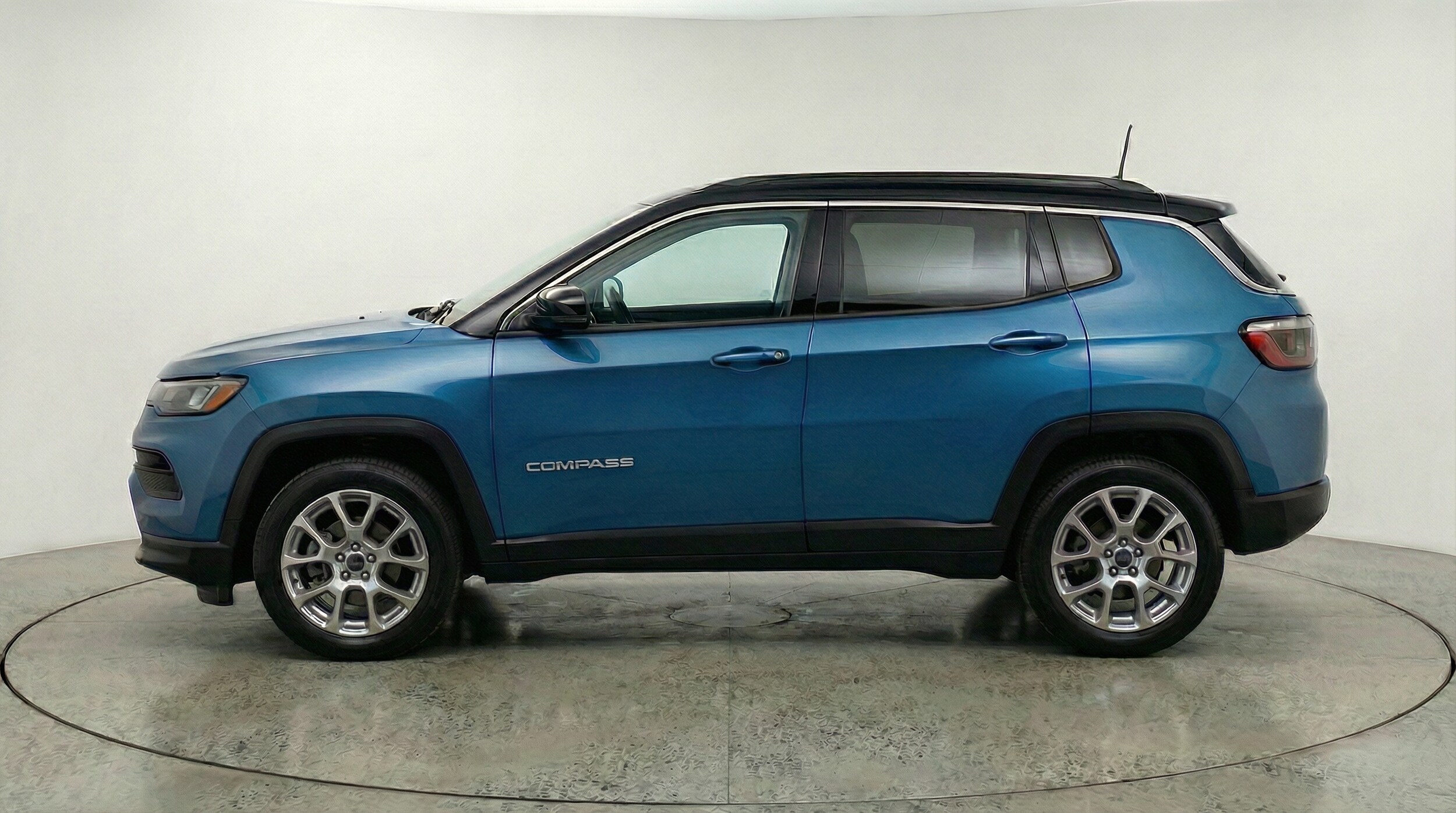 Thumbnail: 2025 Jeep Compass - 4