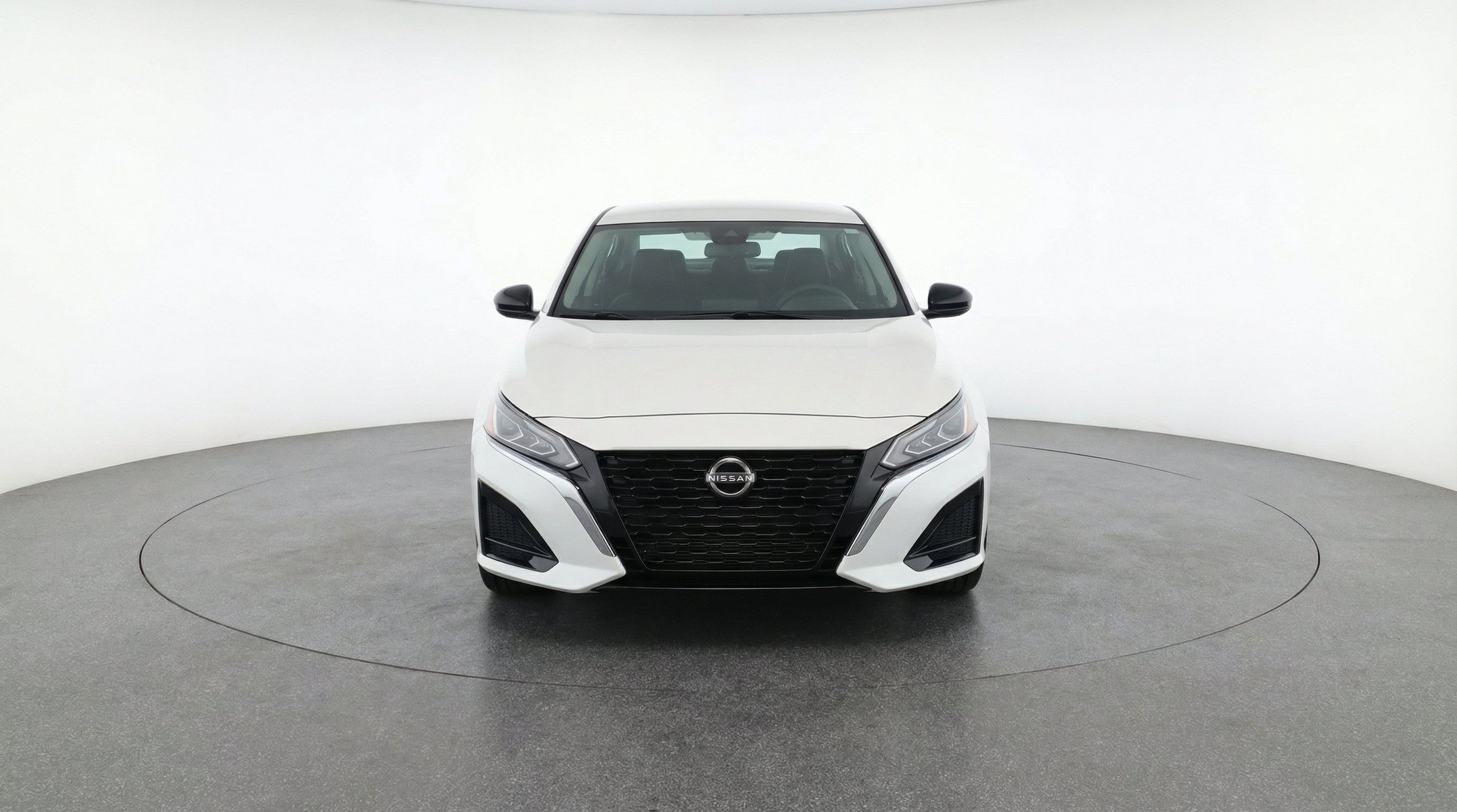 Thumbnail: 2025 Nissan Altima - 2