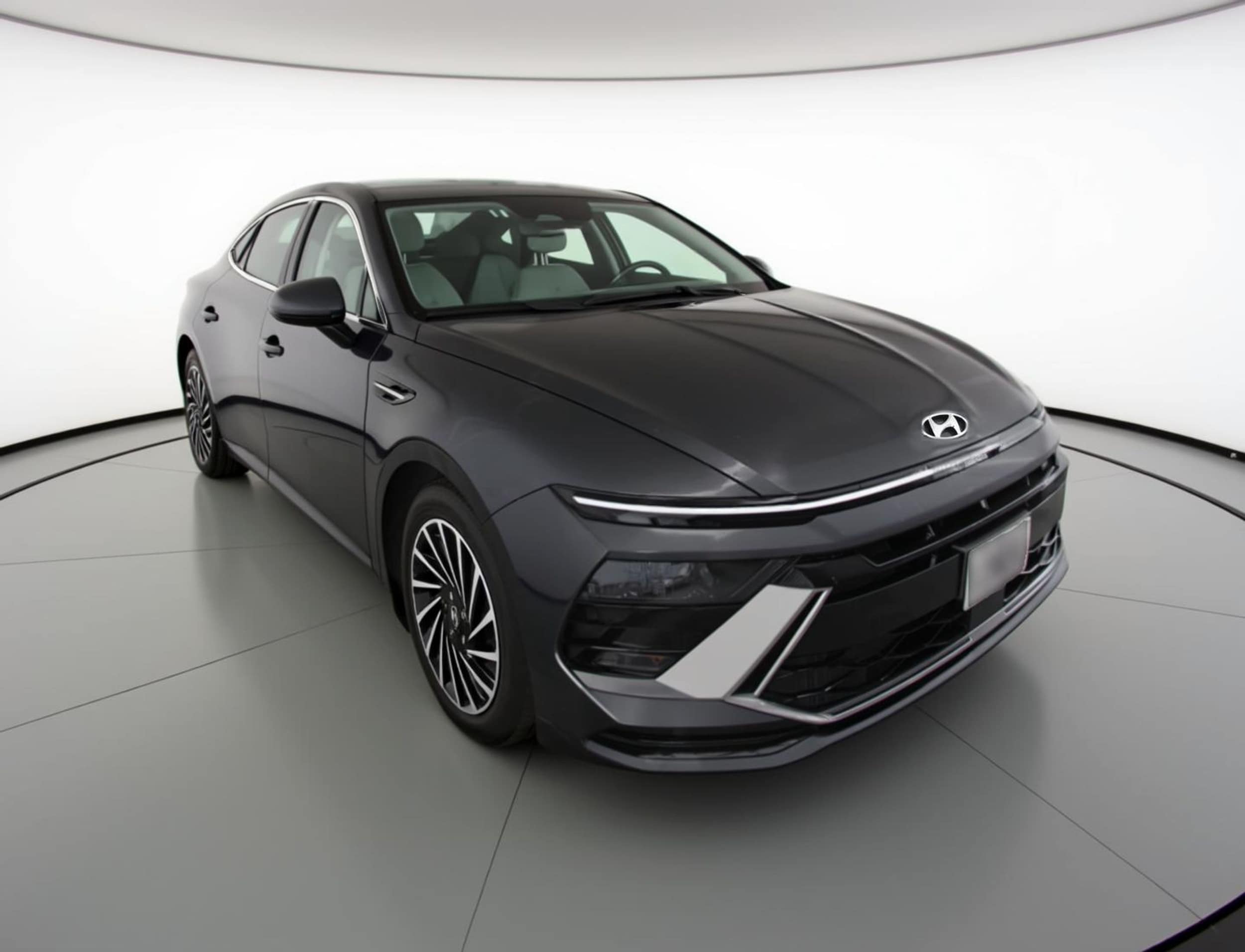 Thumbnail: 2025 Hyundai Sonata - 1