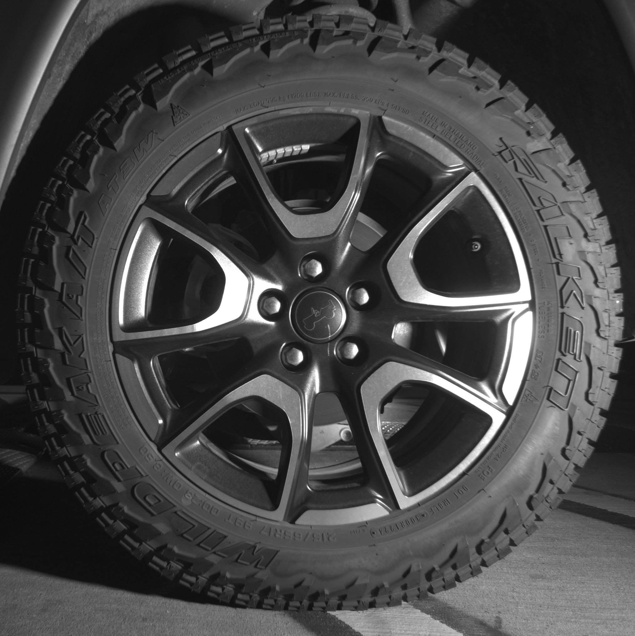 Thumbnail: 2025 Jeep Compass - 14