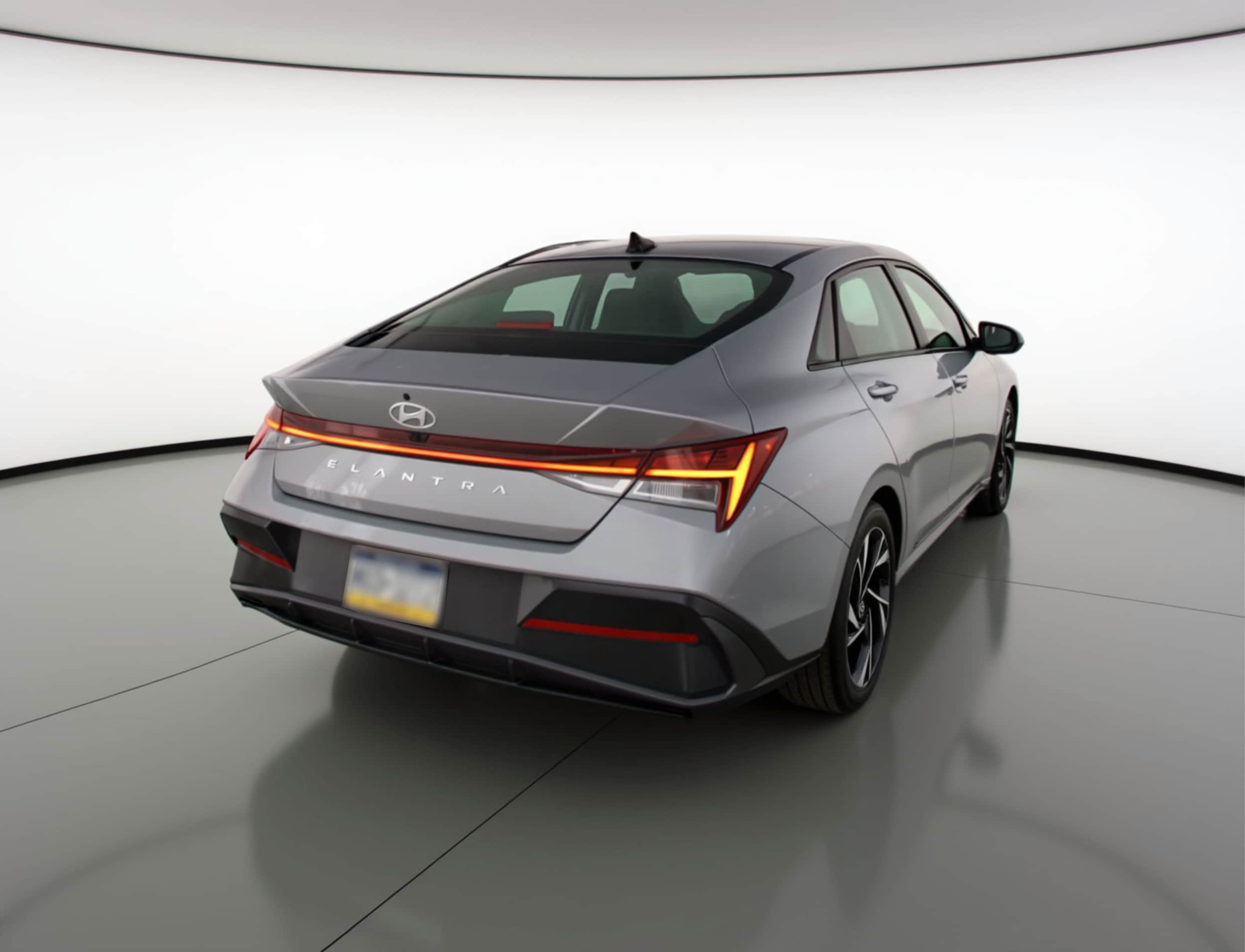 Thumbnail: 2025 Hyundai Elantra - 9