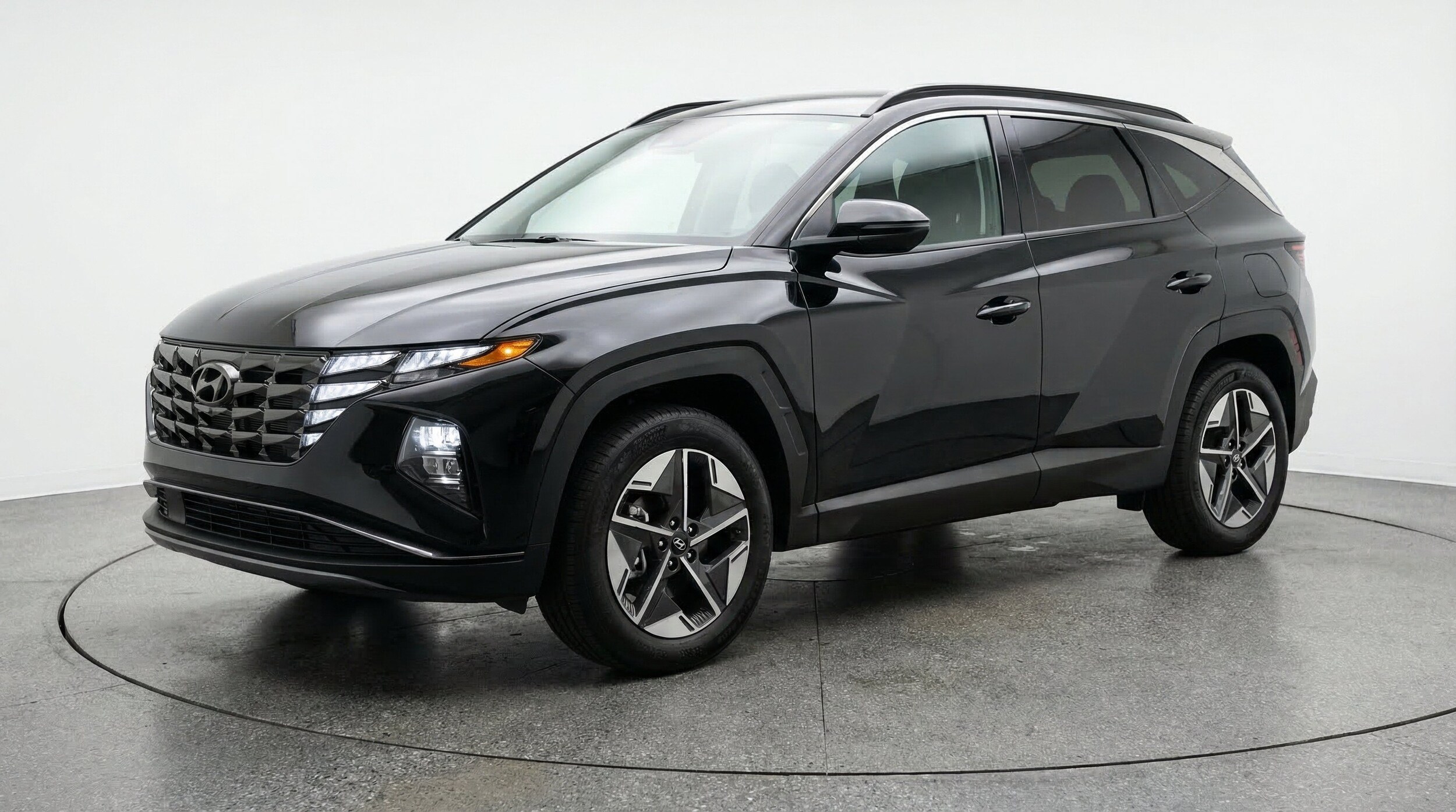 Thumbnail: 2026 Hyundai Tucson - 3