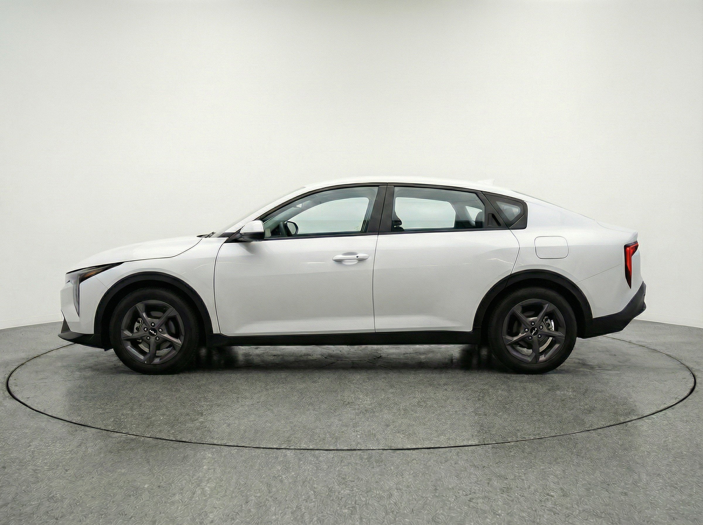 Thumbnail: 2025 Kia K4 - 5