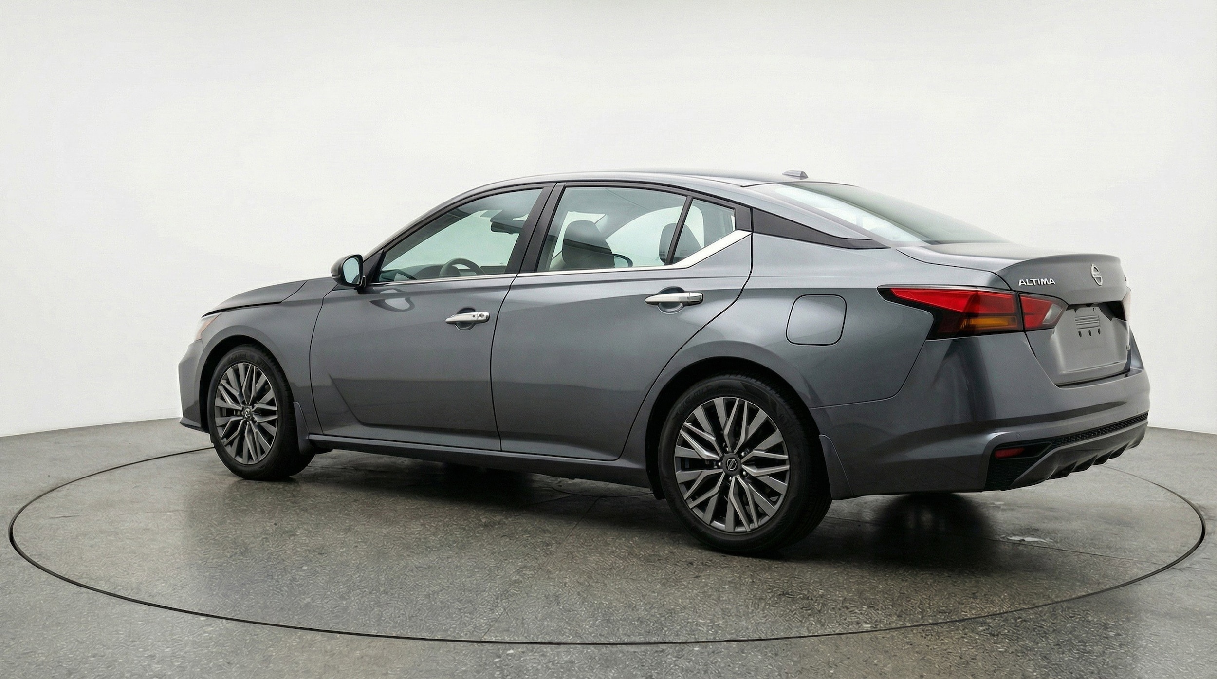 Thumbnail: 2025 Nissan Altima - 6