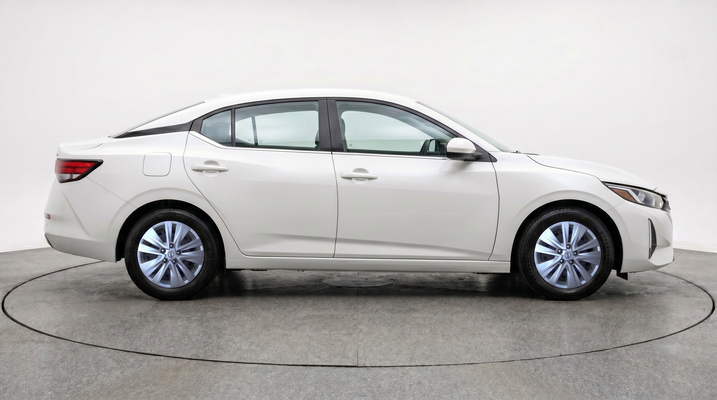 Thumbnail: 2025 Nissan Sentra - 11