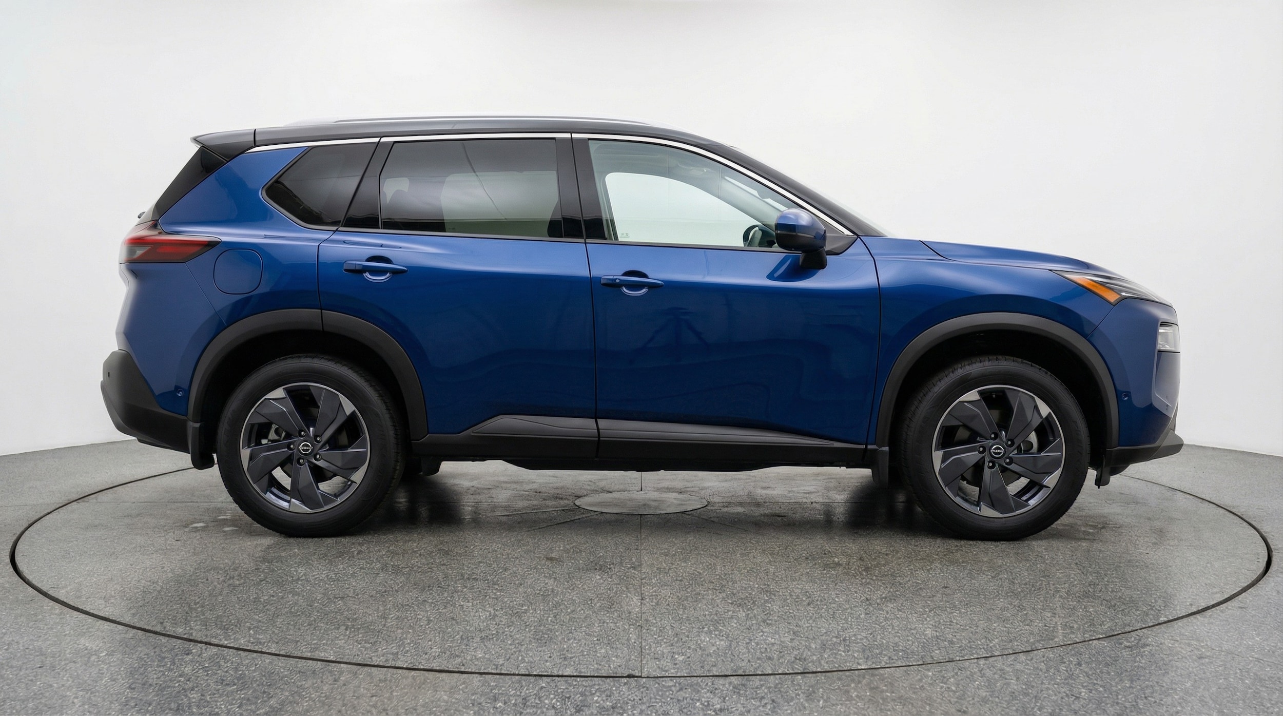 Thumbnail: 2025 Nissan Rogue - 8