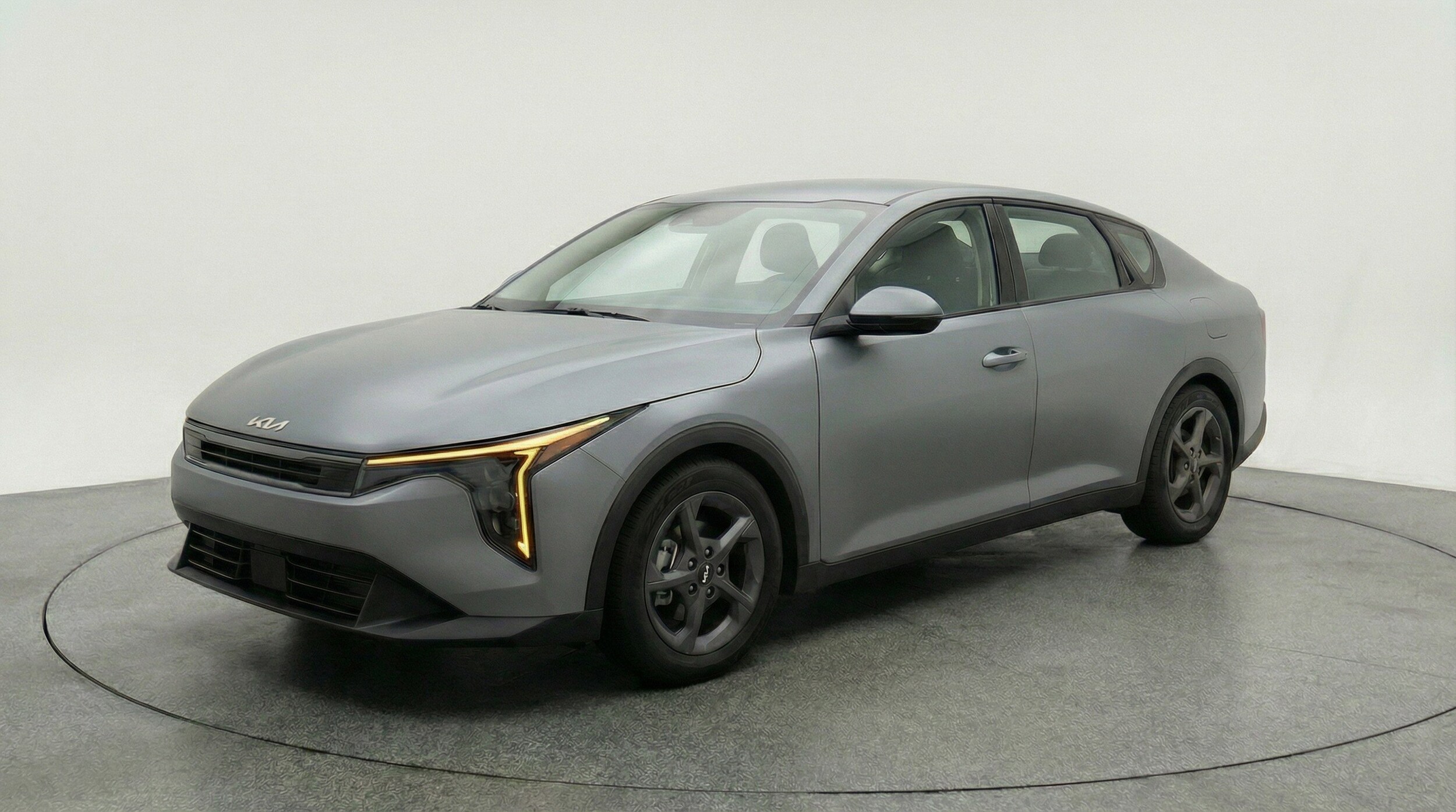 Thumbnail: 2025 Kia K4 - 3