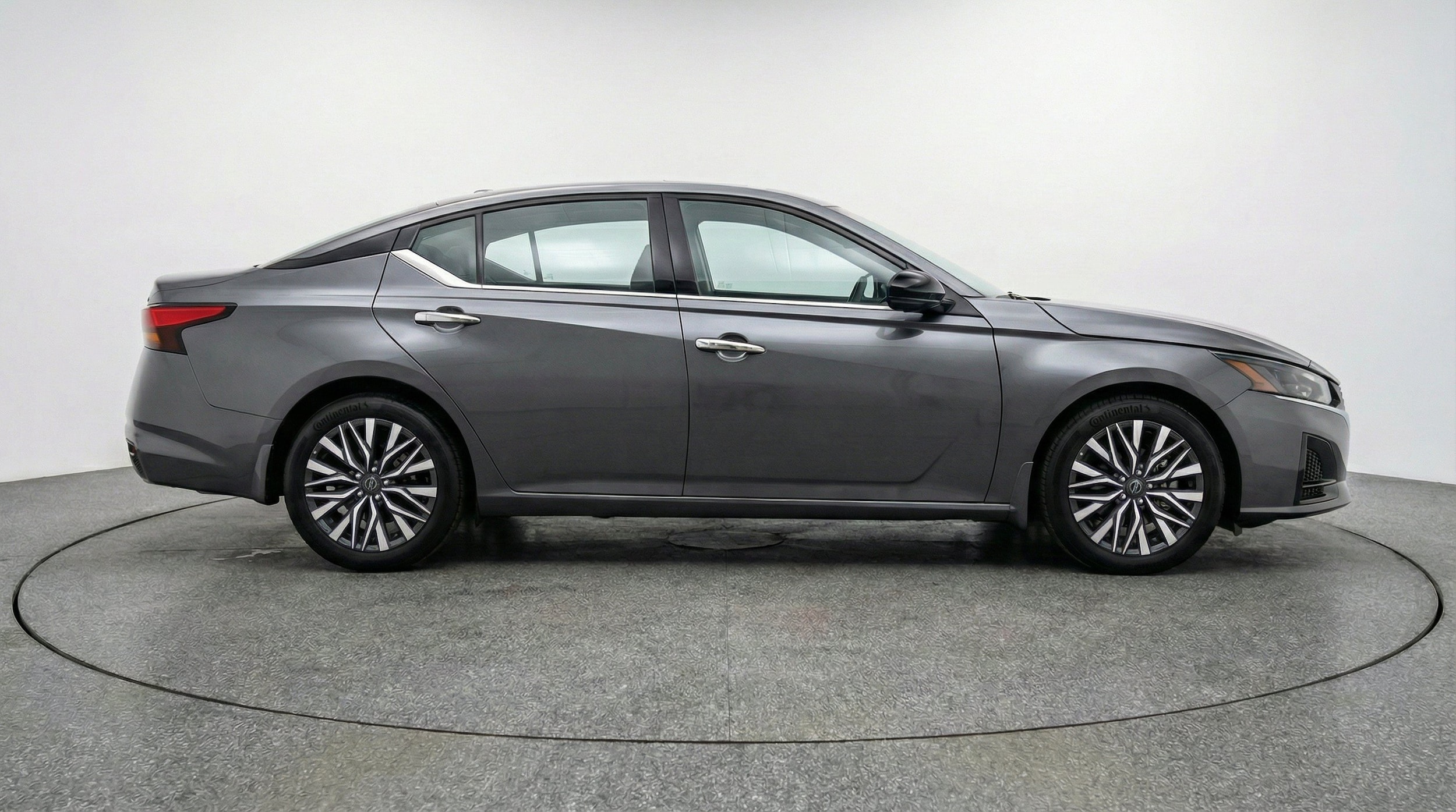 Thumbnail: 2025 Nissan Altima - 11