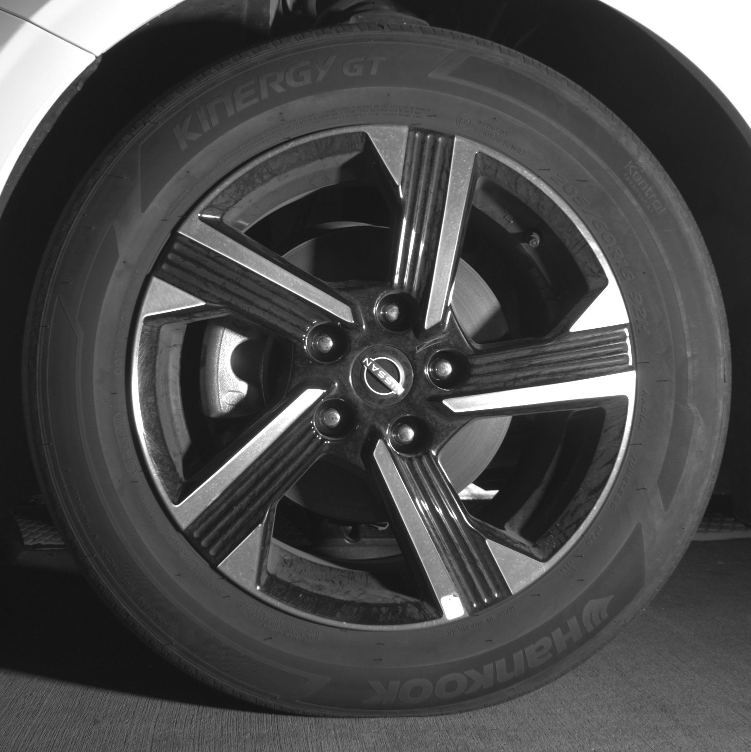 Thumbnail: 2025 Nissan Sentra - 9