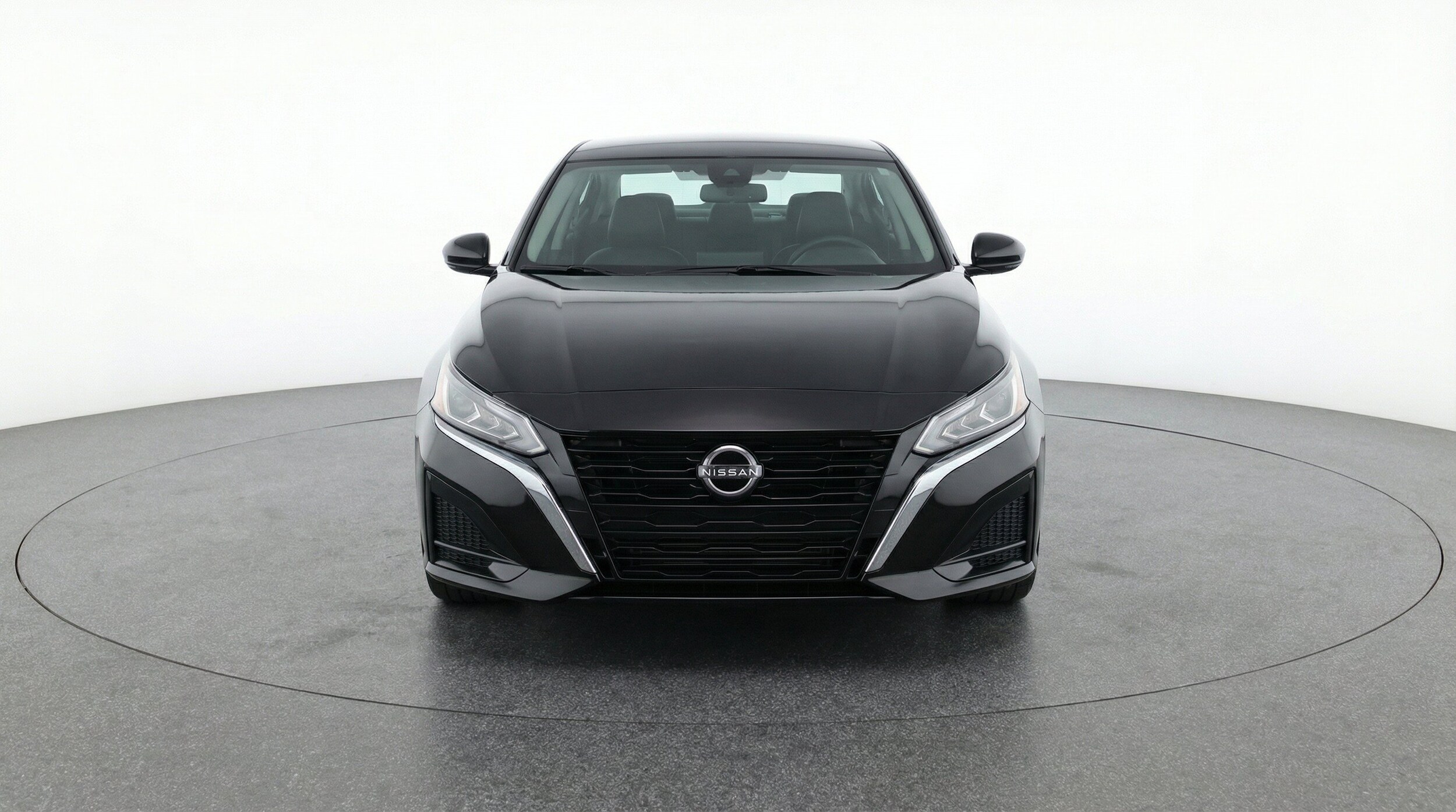 Thumbnail: 2025 Nissan Altima - 2