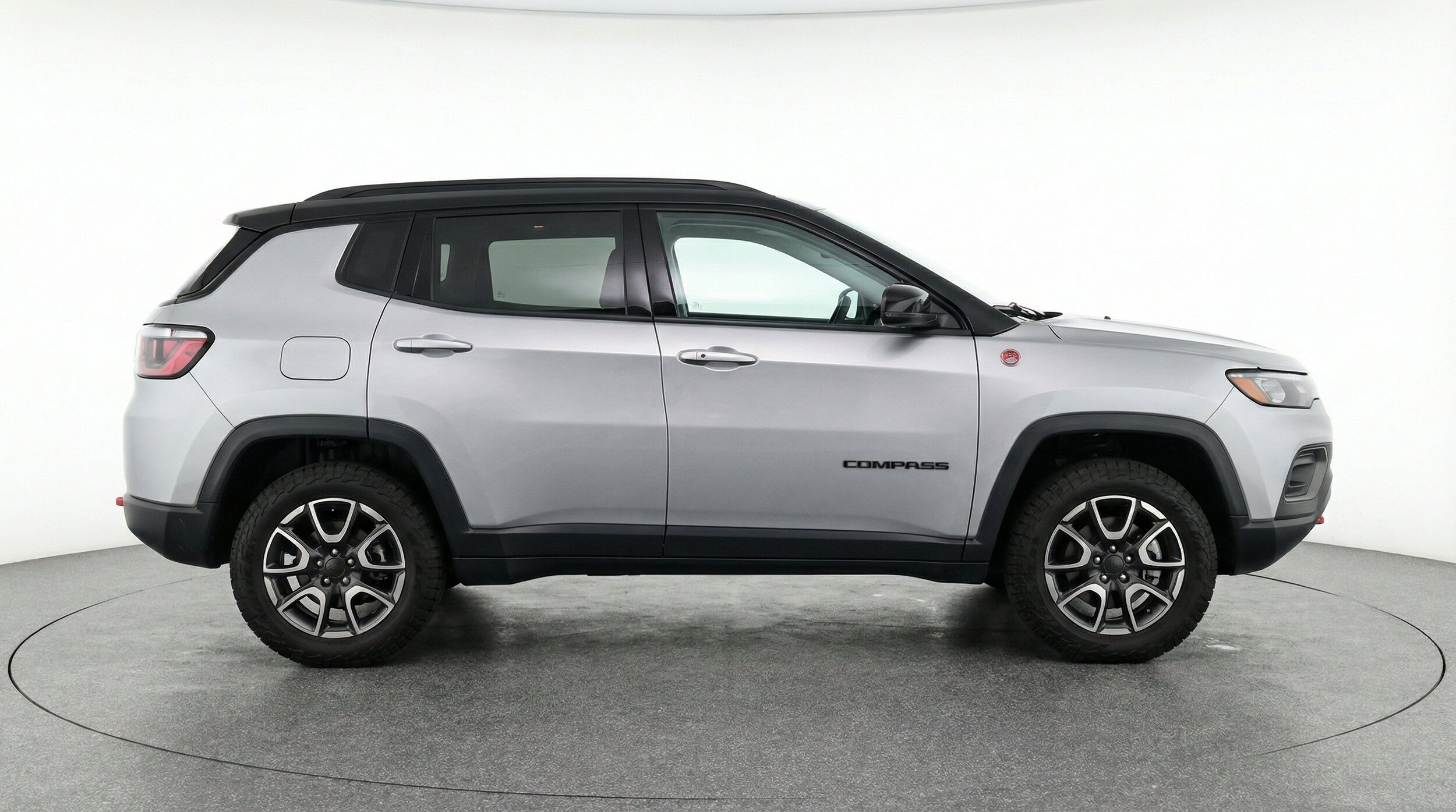 Thumbnail: 2025 Jeep Compass - 11