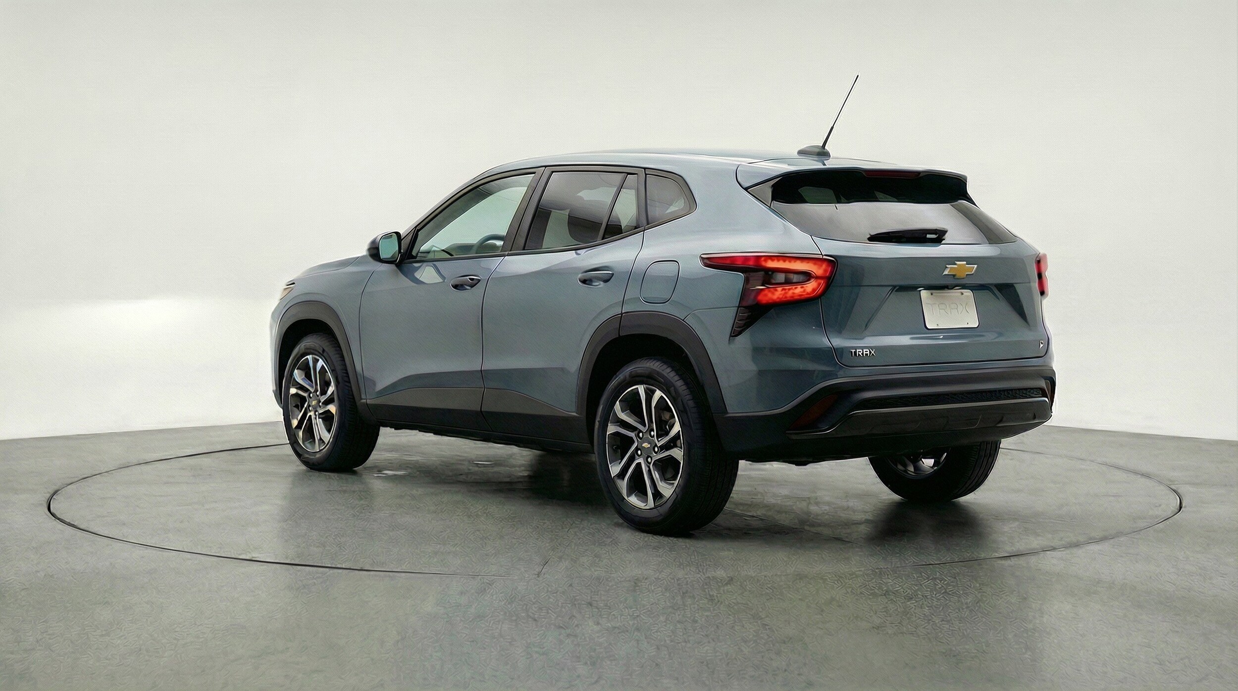 Thumbnail: 2025 Chevrolet Trax - 6