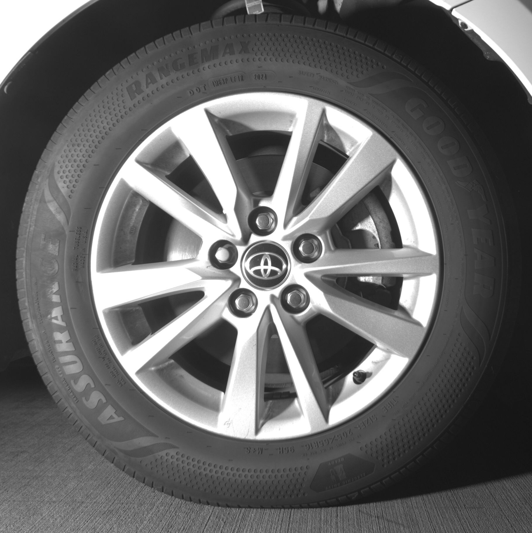 Thumbnail: 2025 Toyota Camry - 9