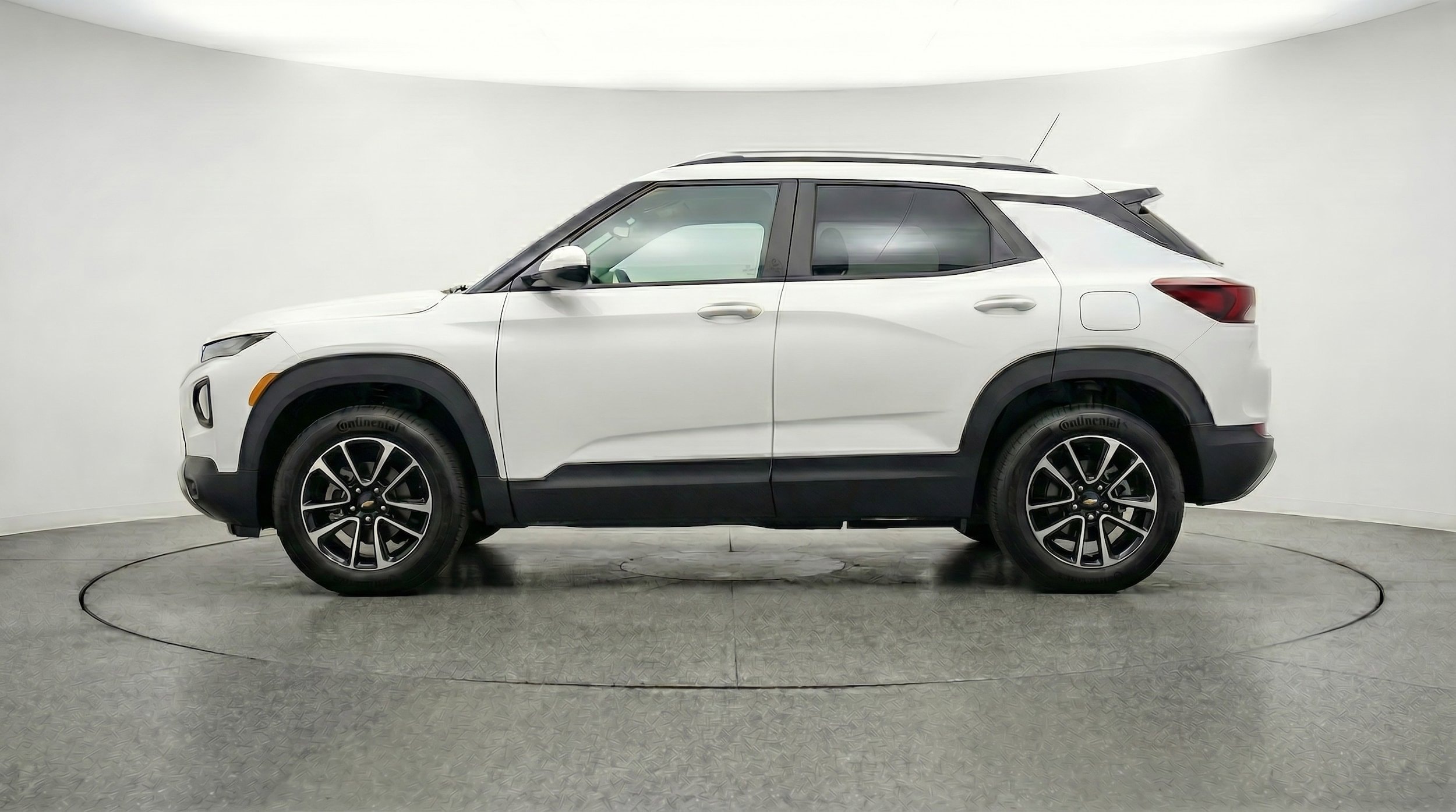 Thumbnail: 2025 Chevrolet TrailBlazer - 4