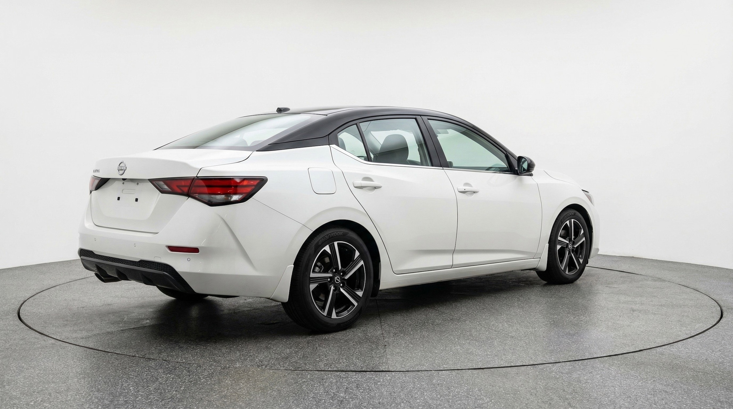 Thumbnail: 2025 Nissan Sentra - 9