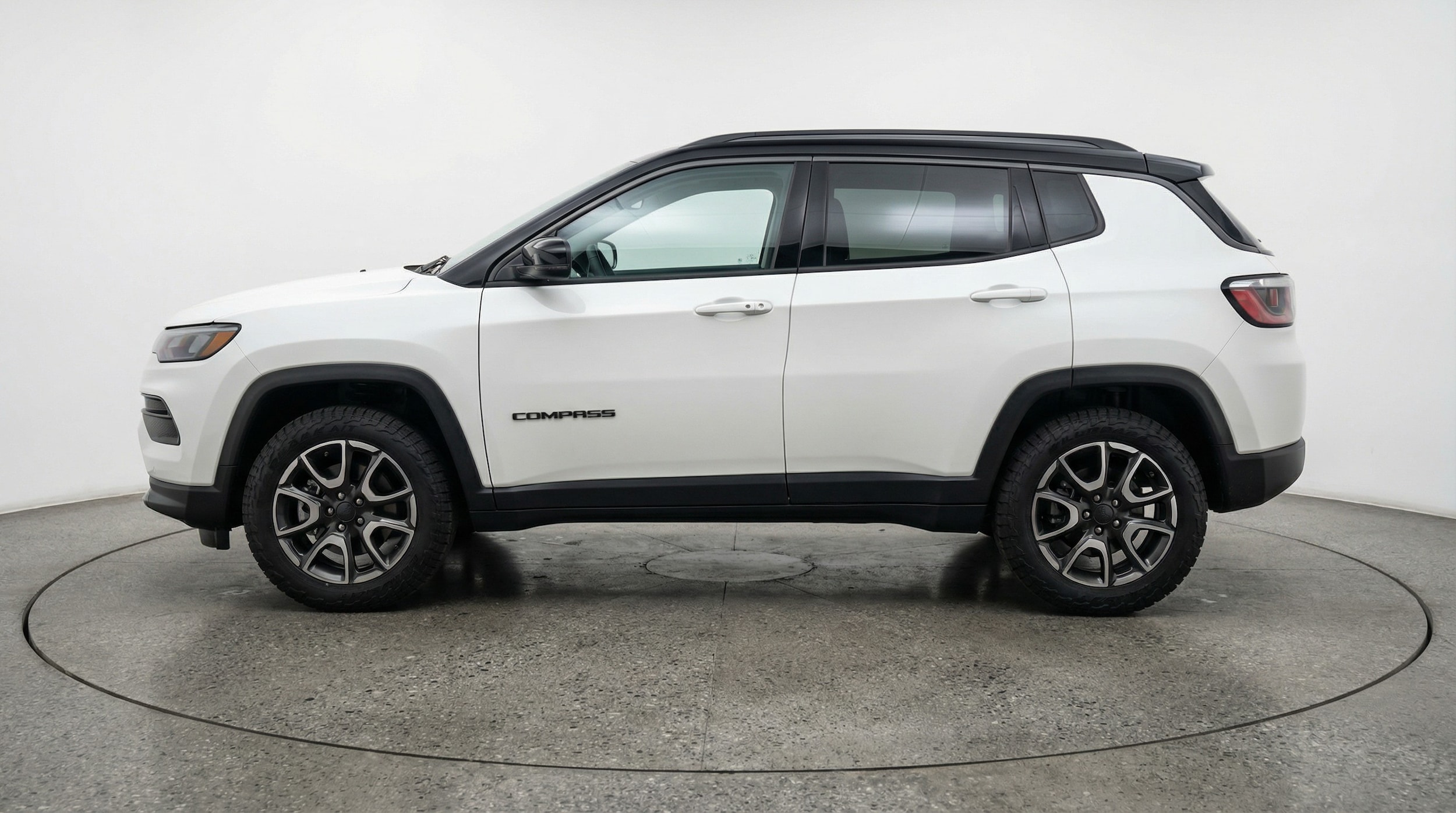 Thumbnail: 2025 Jeep Compass - 4