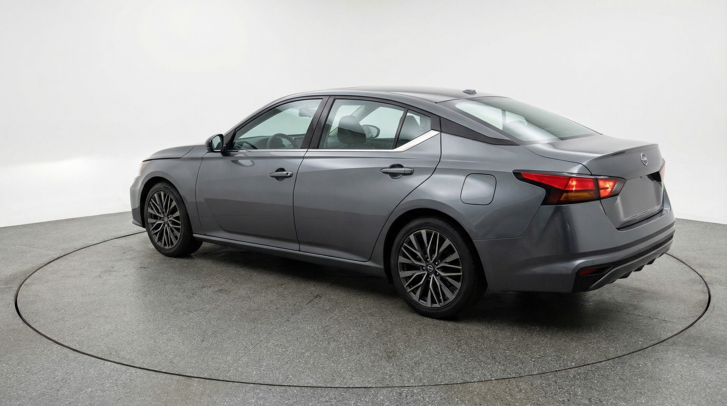 Thumbnail: 2025 Nissan Altima - 5