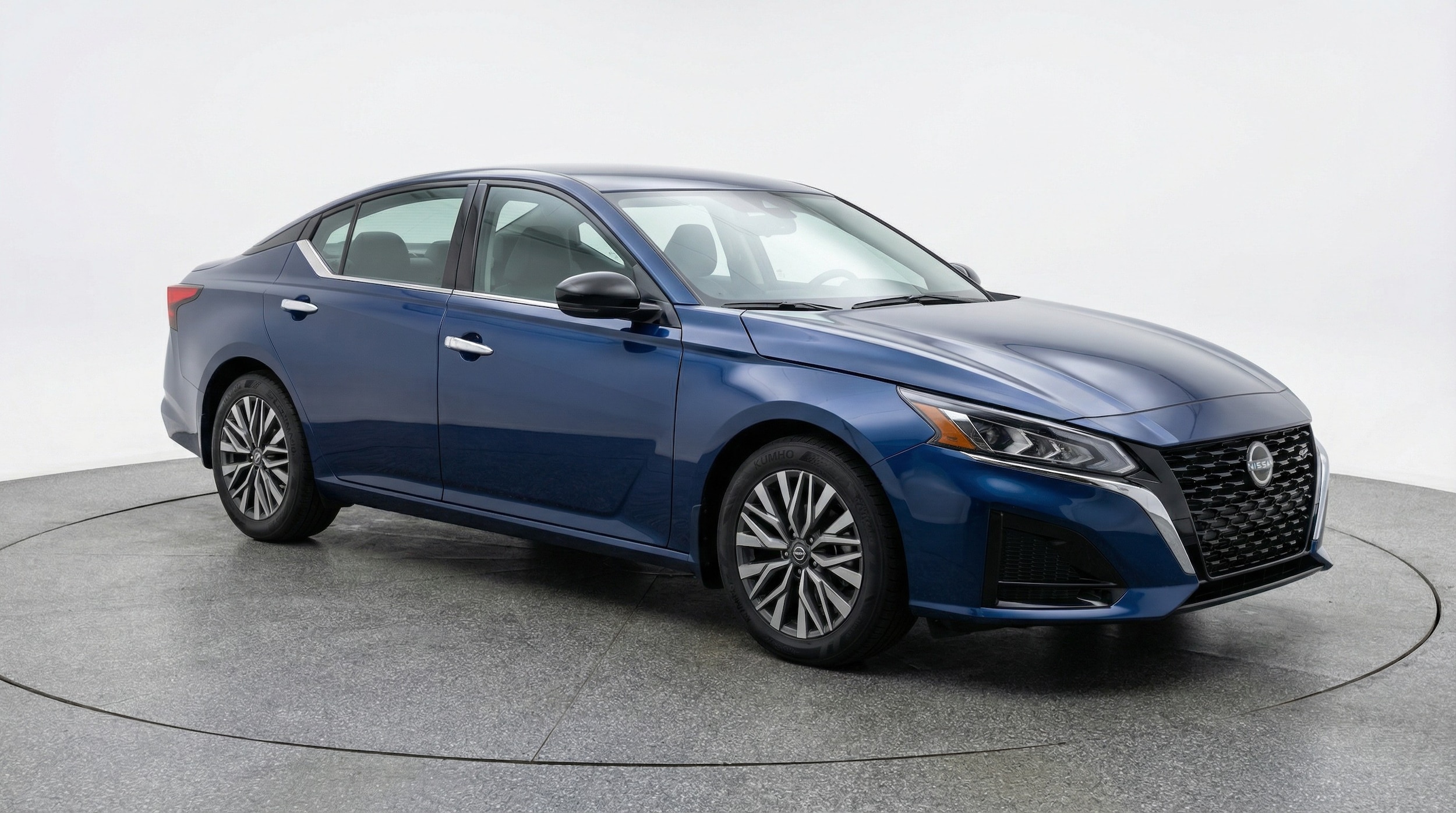 Thumbnail: 2025 Nissan Altima - 1