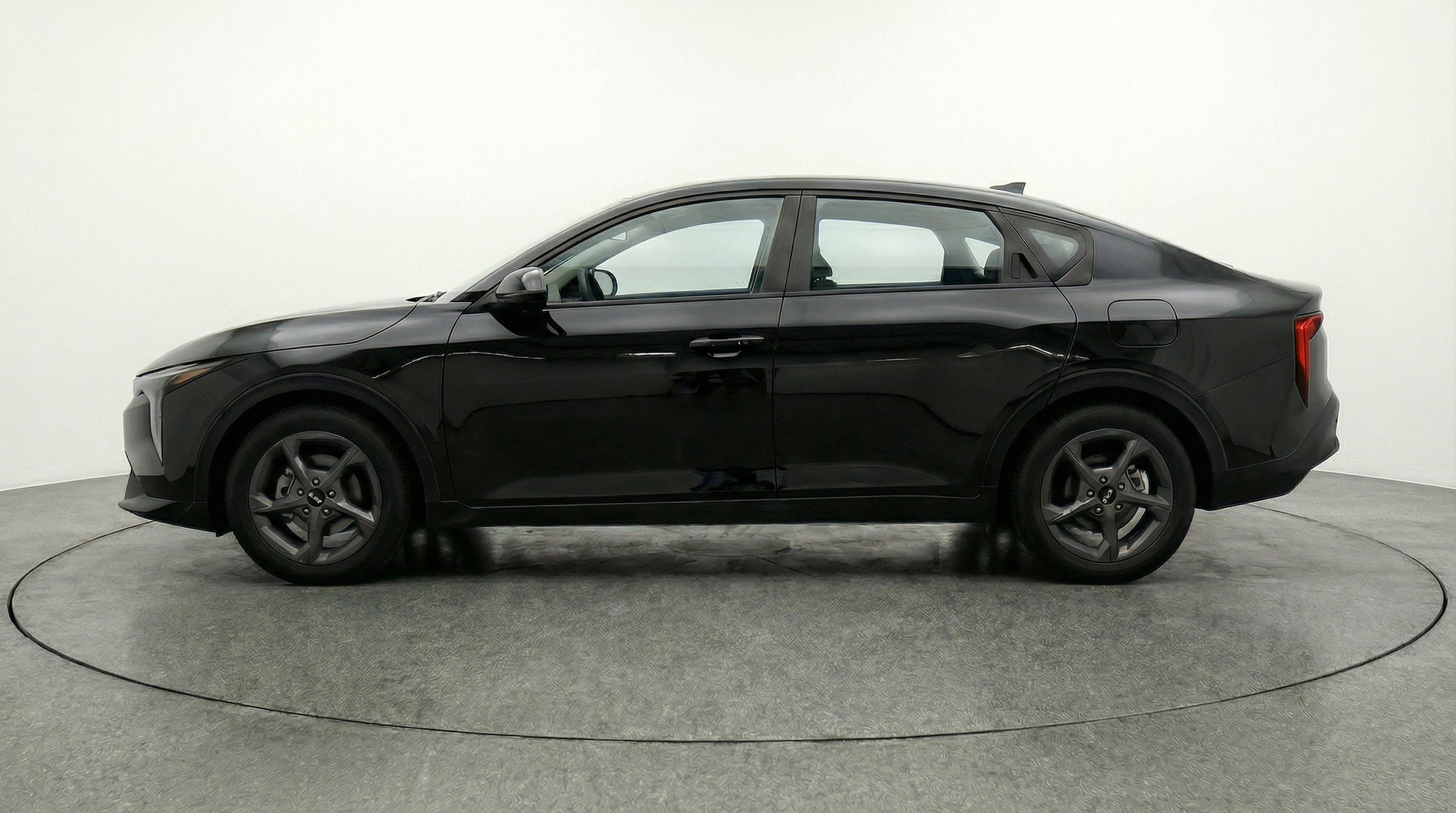 Thumbnail: 2025 Kia K4 - 5