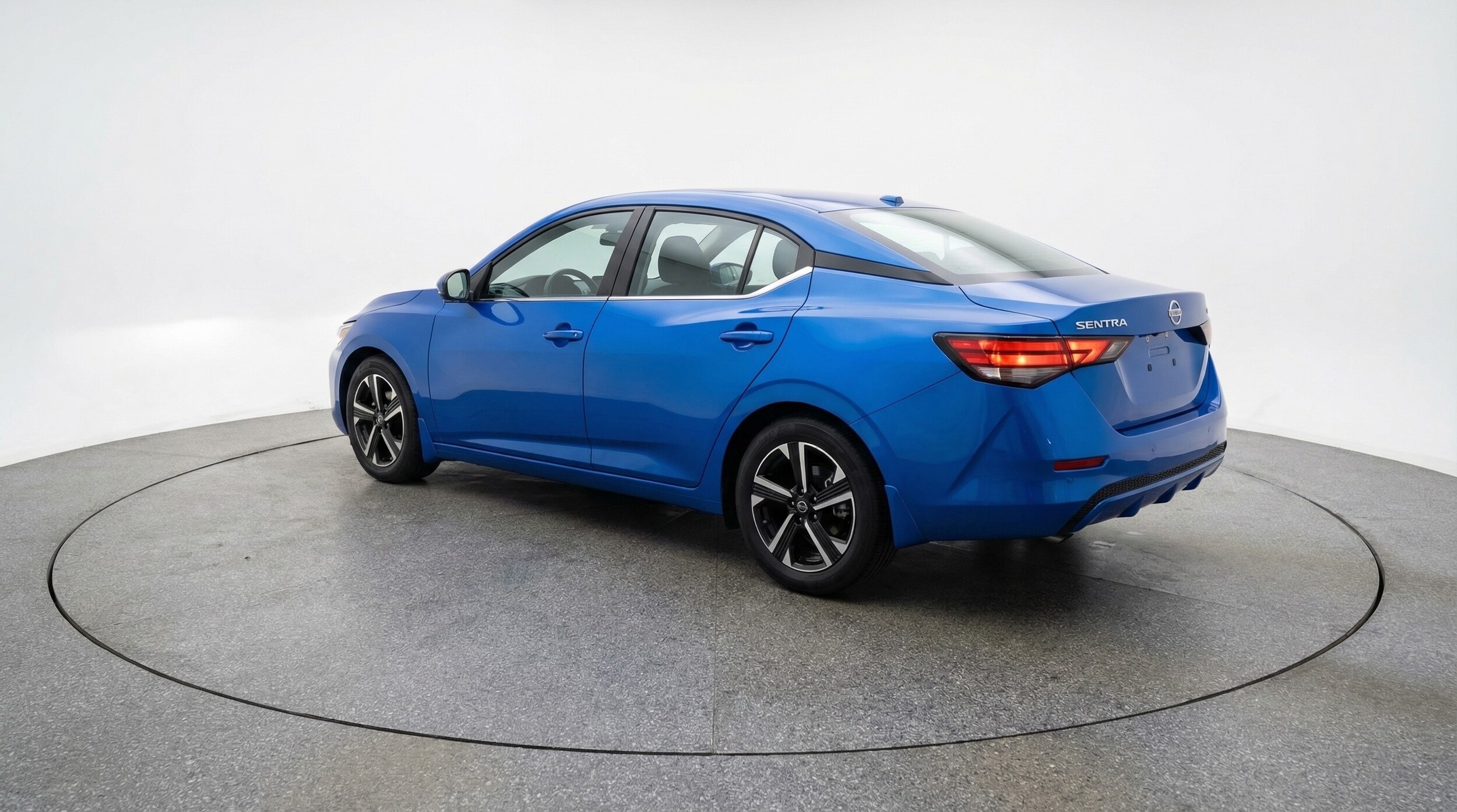 Thumbnail: 2025 Nissan Sentra - 5