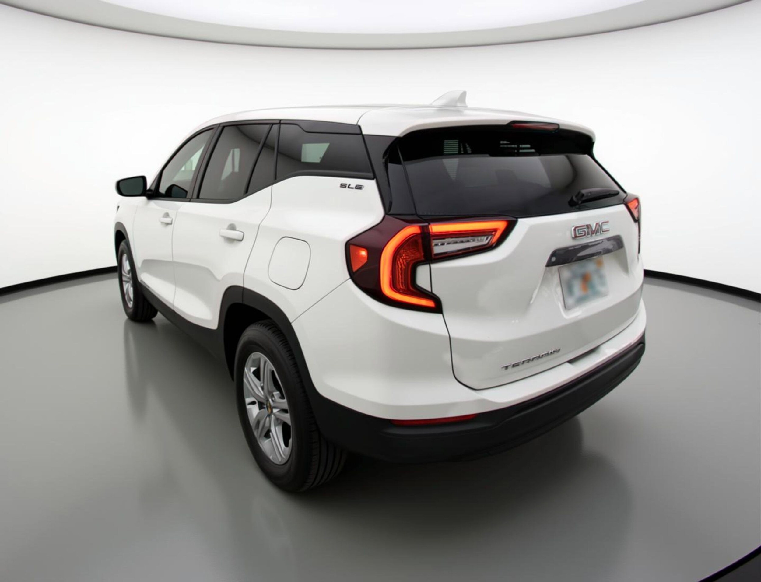 Thumbnail: 2024 GMC Terrain - 6
