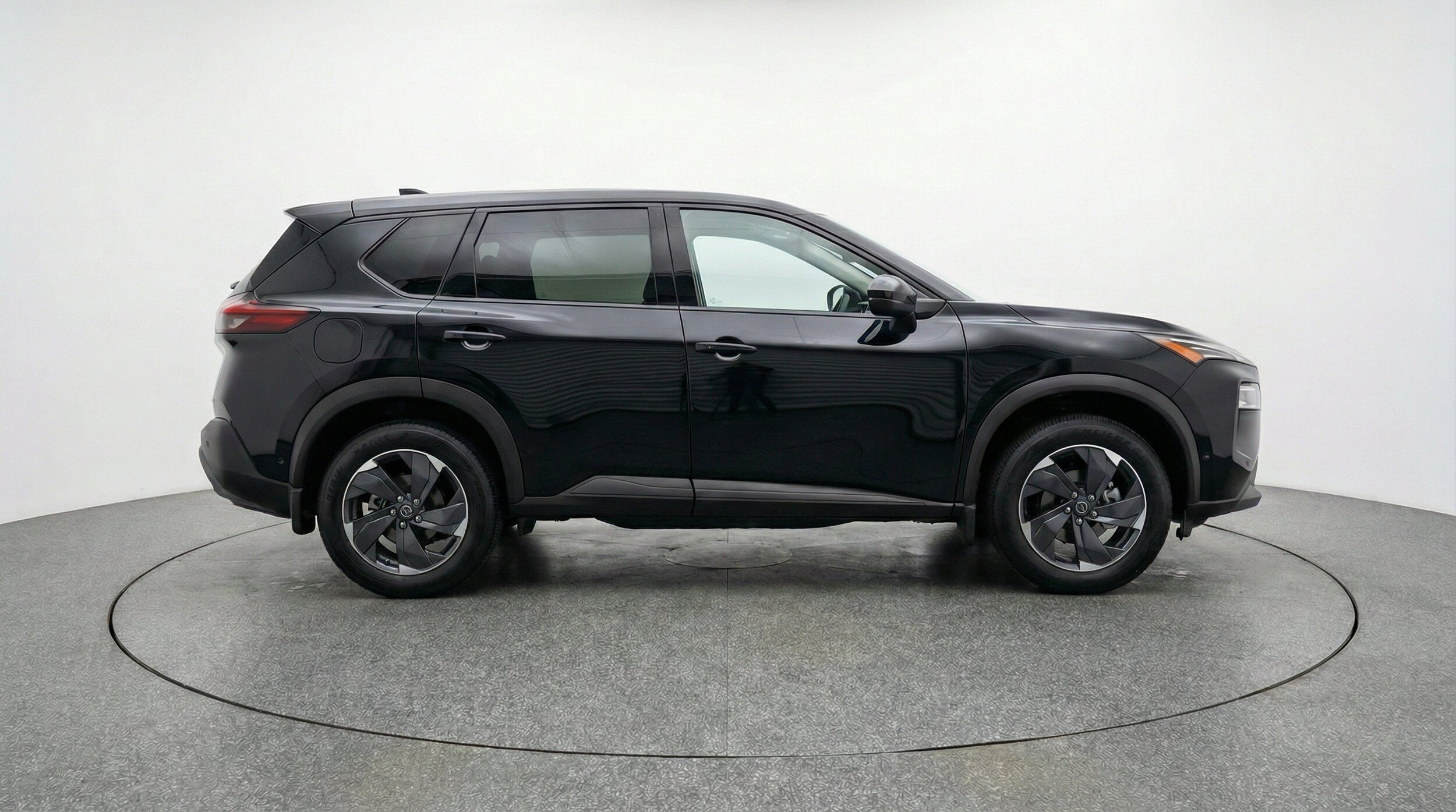 Thumbnail: 2025 Nissan Rogue - 11