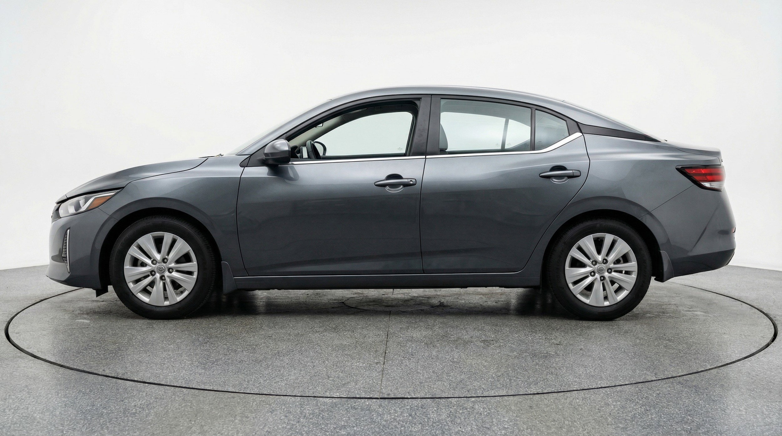 Thumbnail: 2025 Nissan Sentra - 5