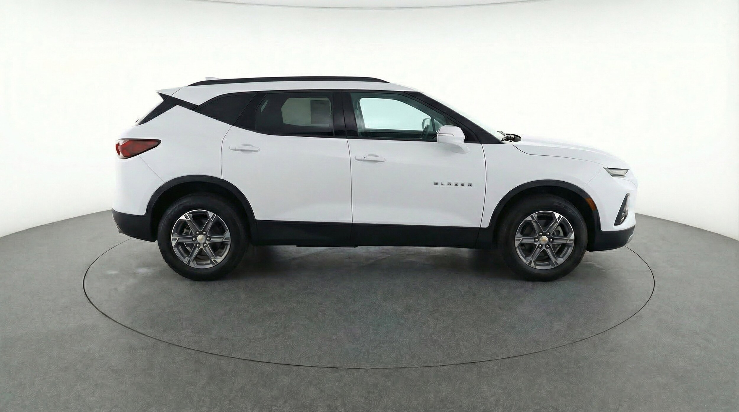 Thumbnail: 2025 Chevrolet Blazer - 11