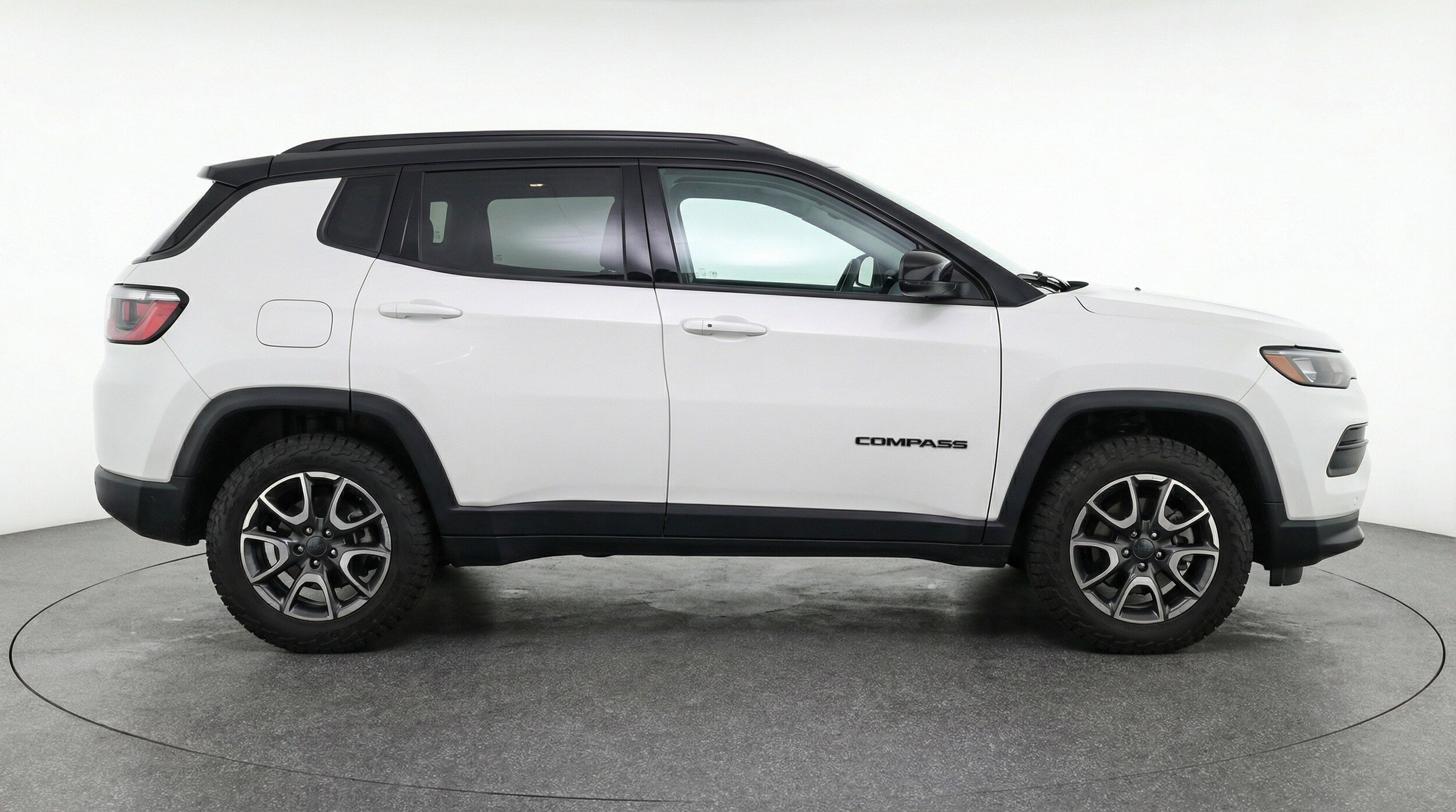 Thumbnail: 2025 Jeep Compass - 11